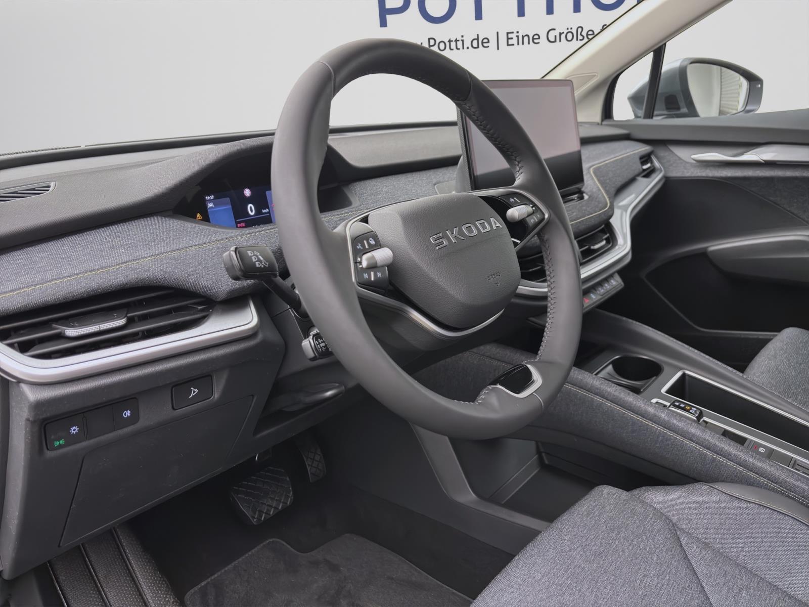 Skoda Elroq 50 TOUR NAV KAM SHZ LED 19 WINTER-P. SPURWECHSEL