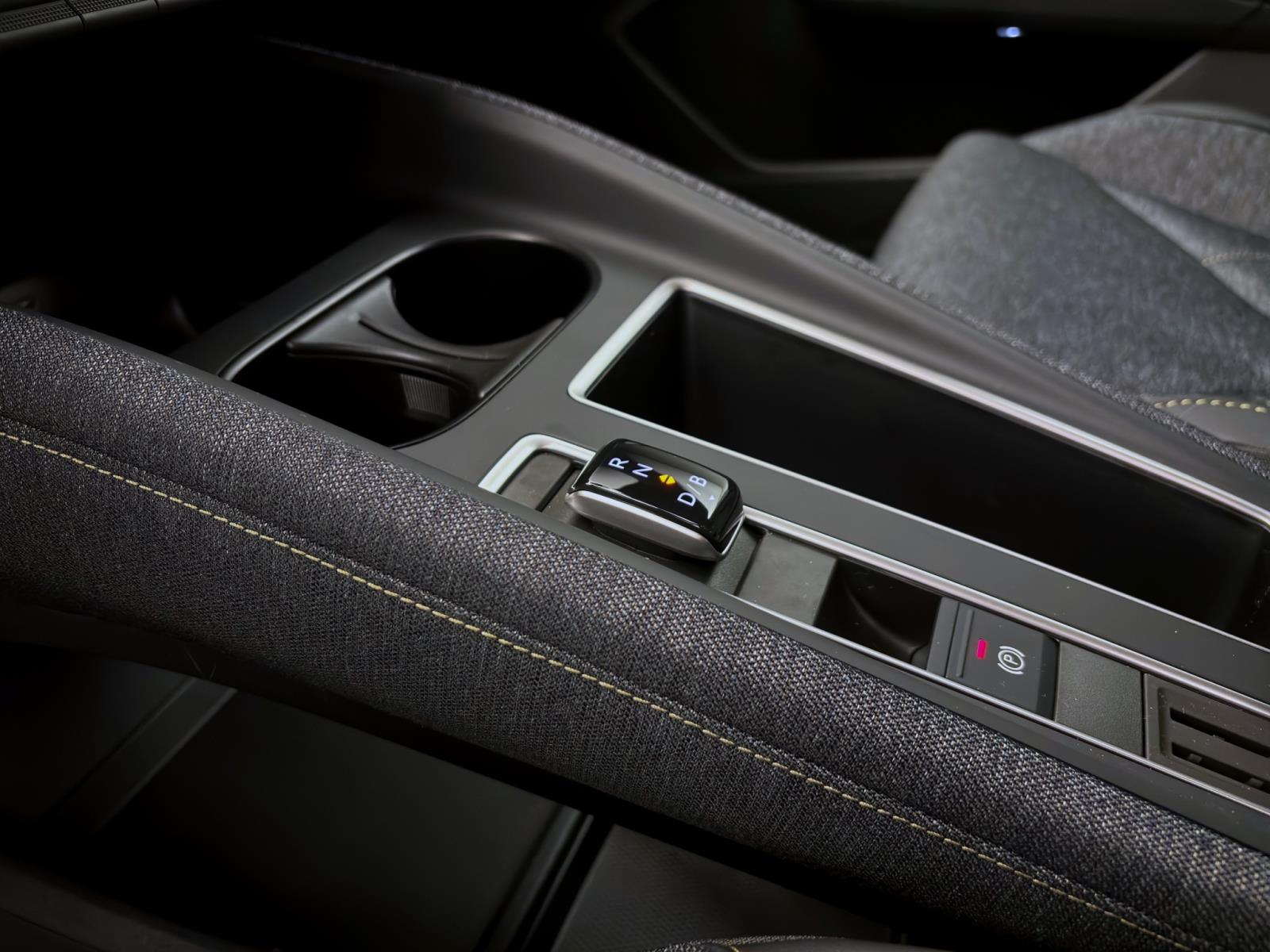 Skoda Elroq 50 TOUR NAV KAM SHZ LED 19 WINTER-P. SPURWECHSEL