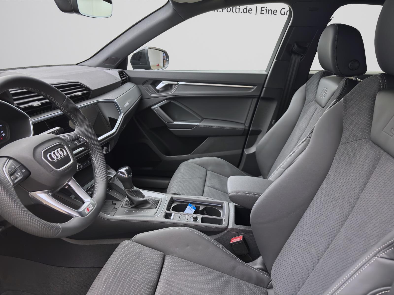 Audi Q3 SUV S line 35 TFSI 110(150) kW(PS) S tronic