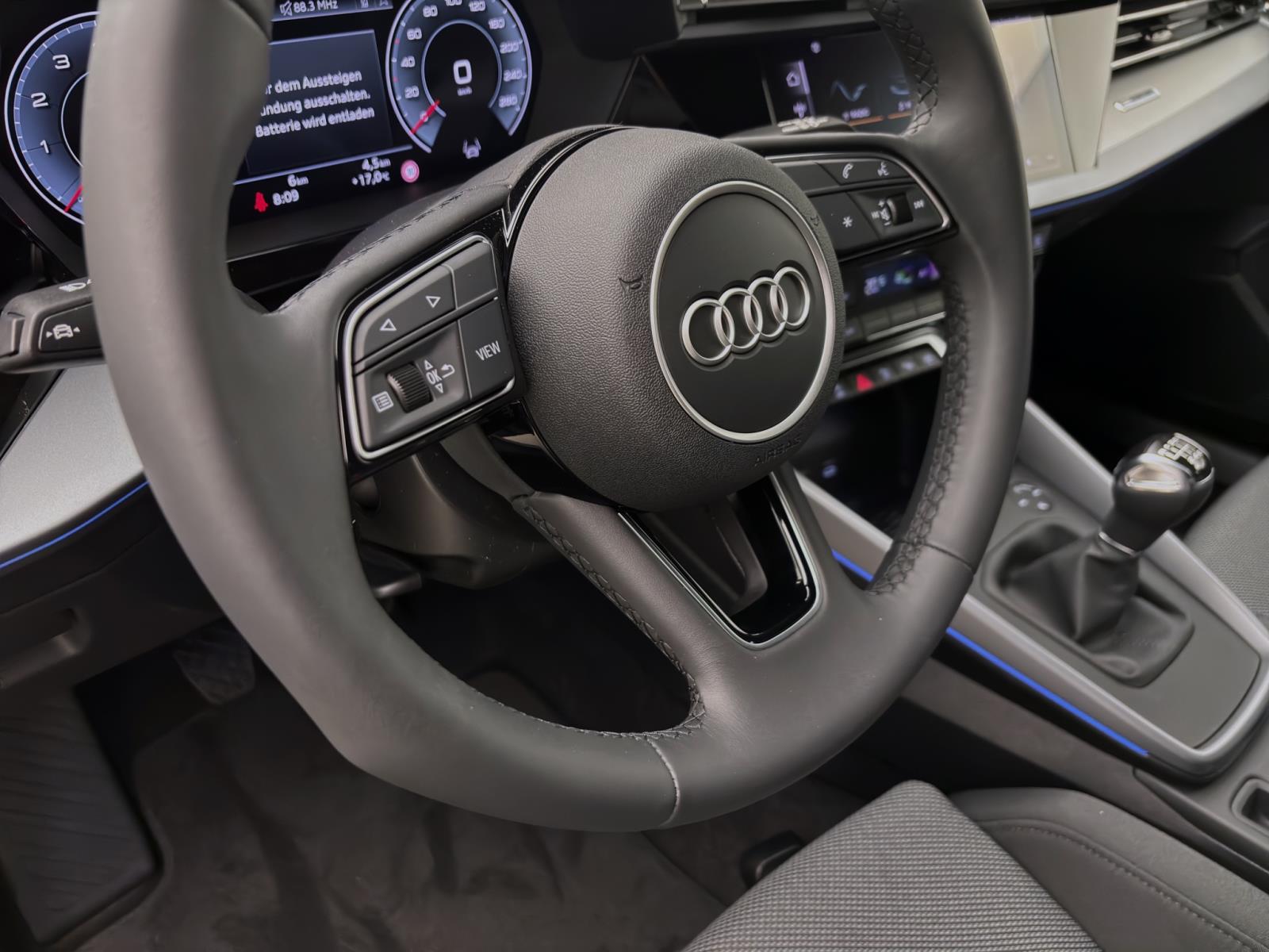 Audi A3 Sportback 30 TFSI 85(116) kW(PS) Schaltgetriebe