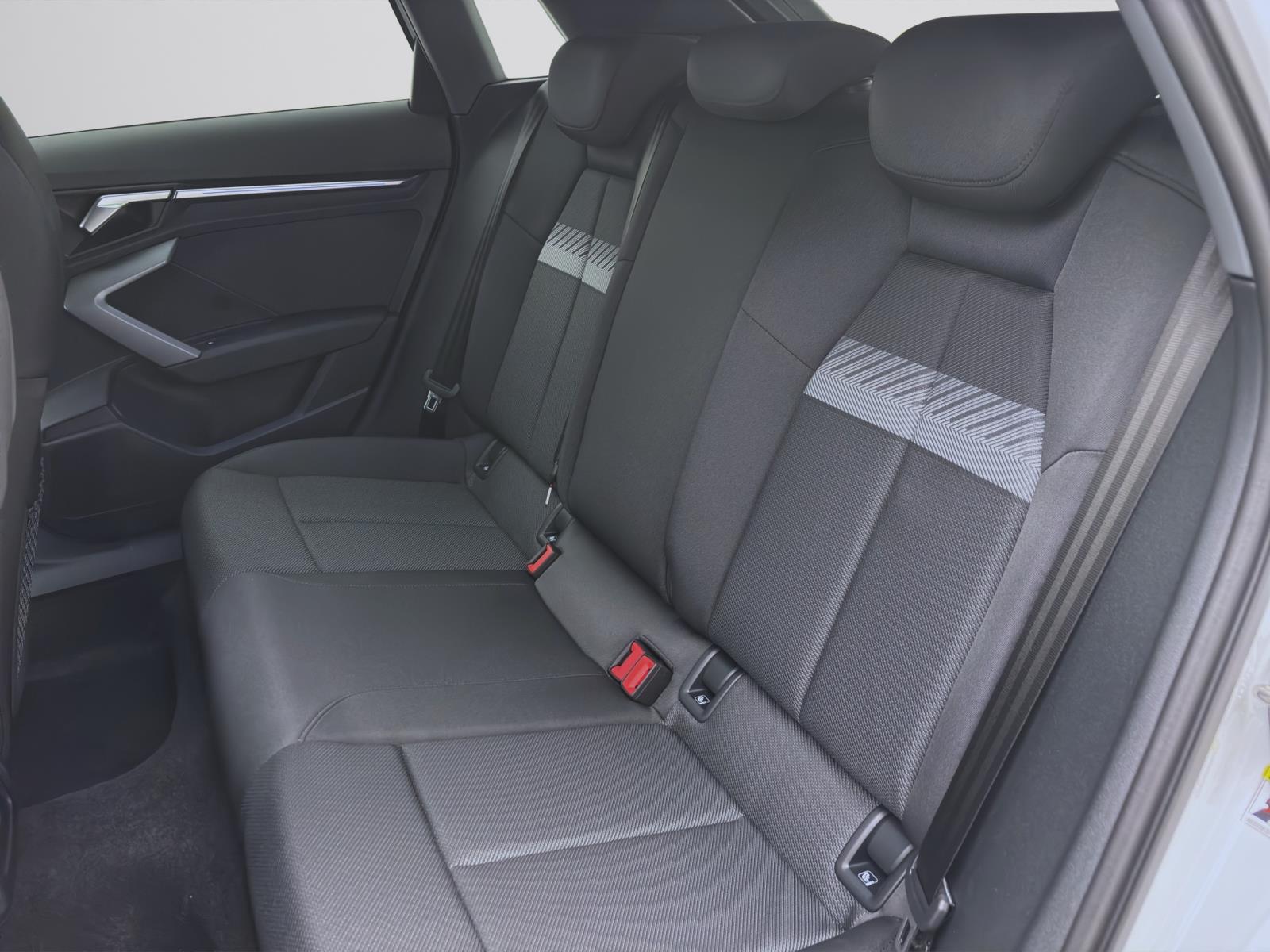 Audi A3 Sportback 30 TDI 85(116) kW(PS)