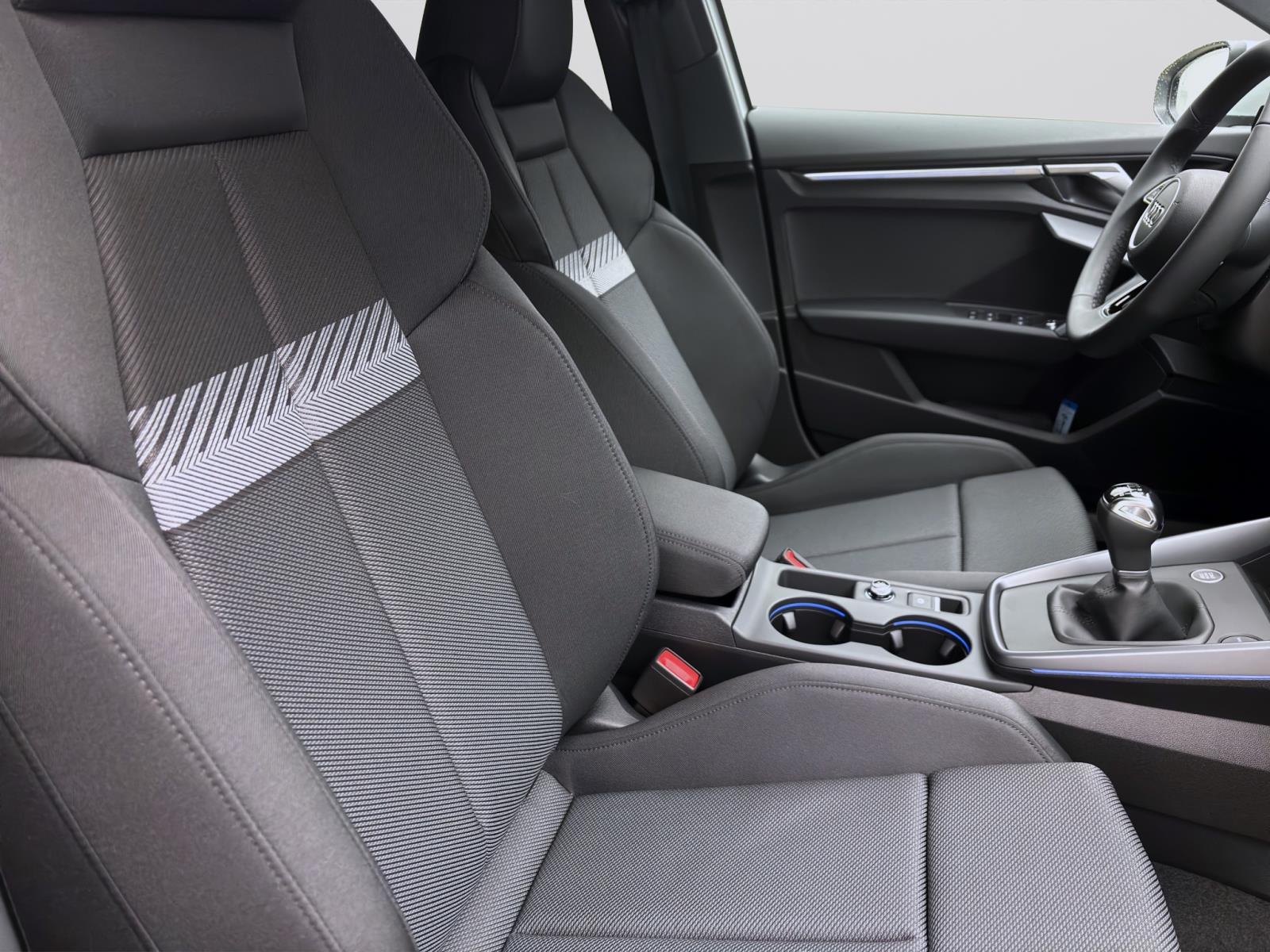 Audi A3 Sportback 30 TDI 85(116) kW(PS) Schaltgetriebe