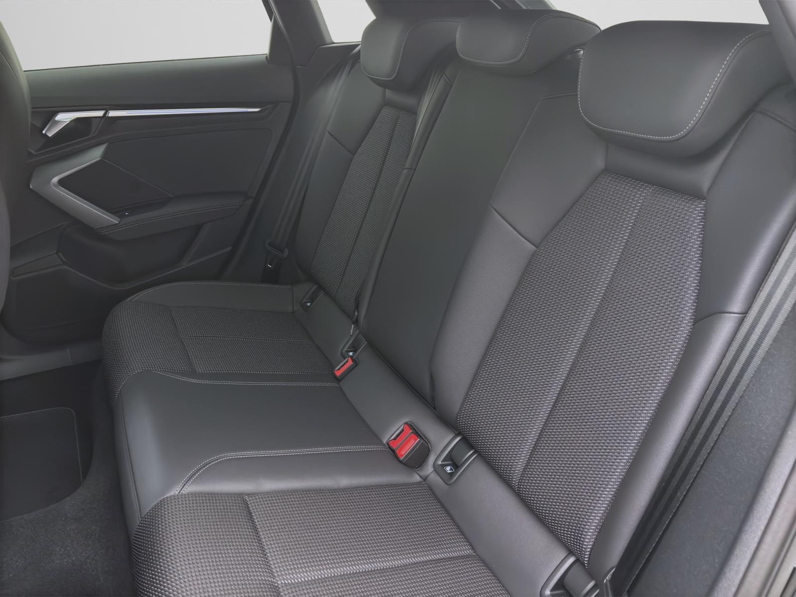 Audi A3 Sportback S line 35 TDI 110(150) kW(PS) S tronic