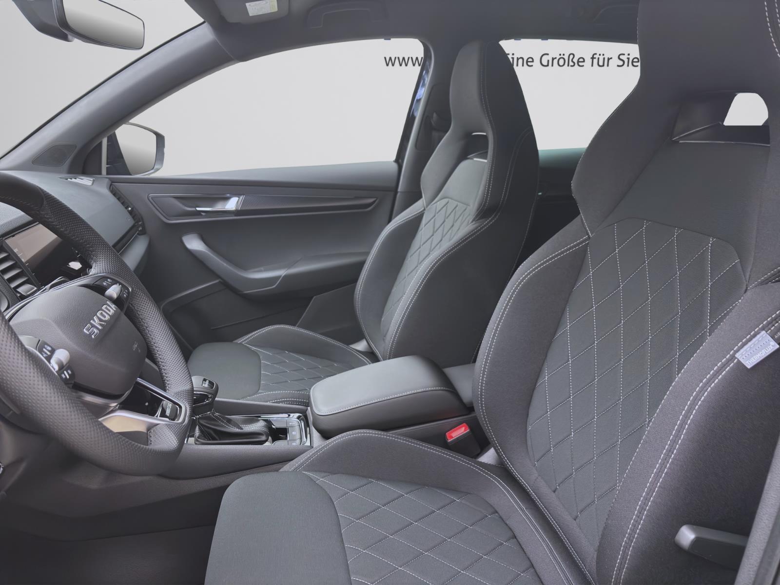Bild 8: Skoda Karoq SPORTLINE AHK NAV KAM pACC DCC 18 ASSISTENZ+