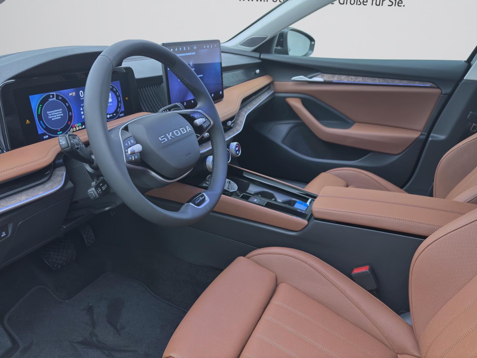 Skoda Superb COMBI iV L&K AHK pACC NAV HEAD-UP CANTON KAM