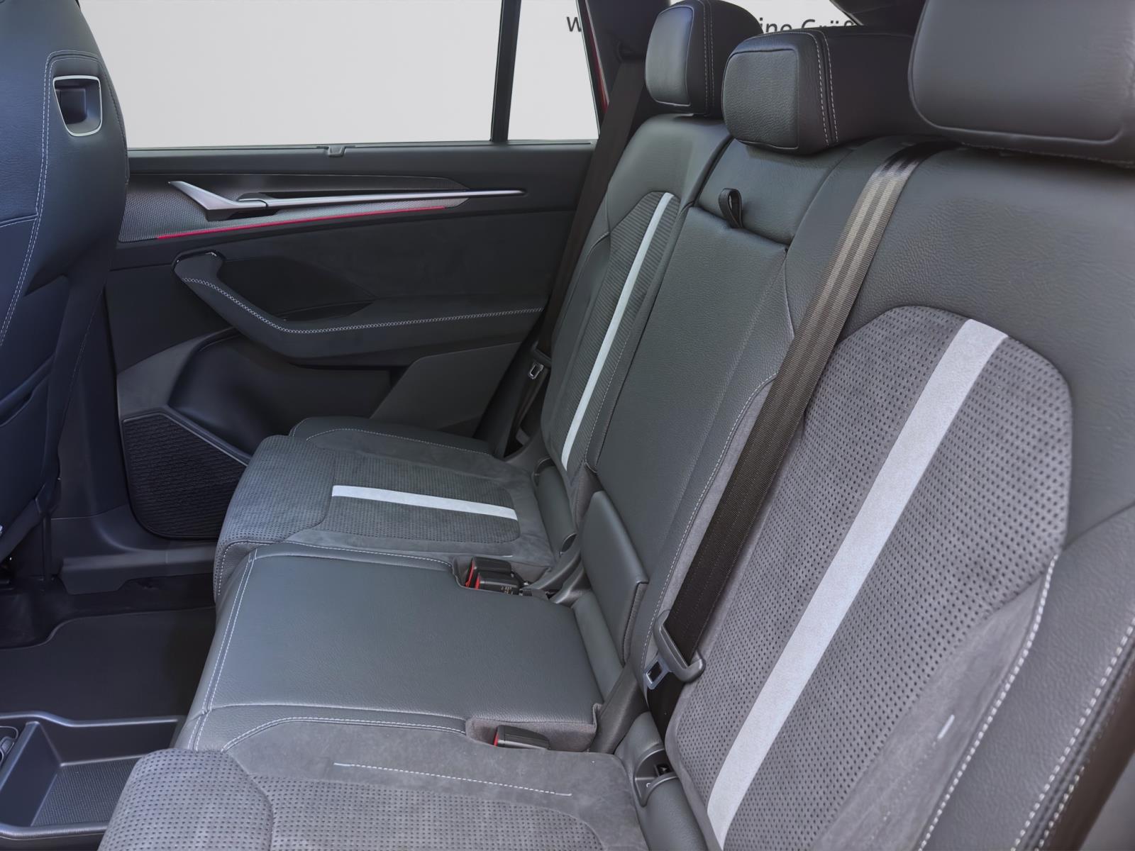 Bild 13: Skoda Kodiaq SPORTLINE 4X4 AHK STANDH PANO 20 360° NAV pACC HEAD-UP