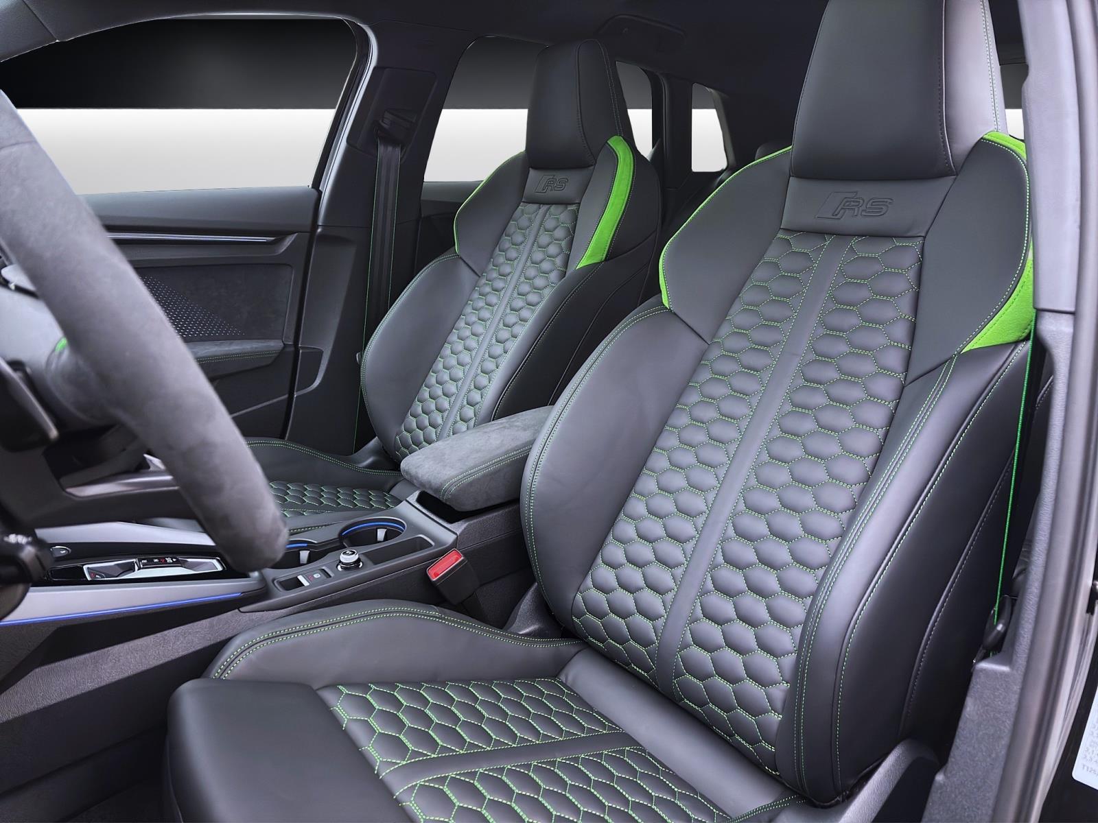 Audi RS3 Sportback 294(400) kW(PS) S tr