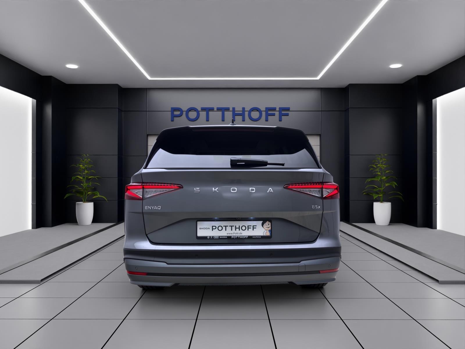 Skoda ENYAQ iV 85X MAXX AHK PANO pACC 20 NAV HEAD-UP CANTON