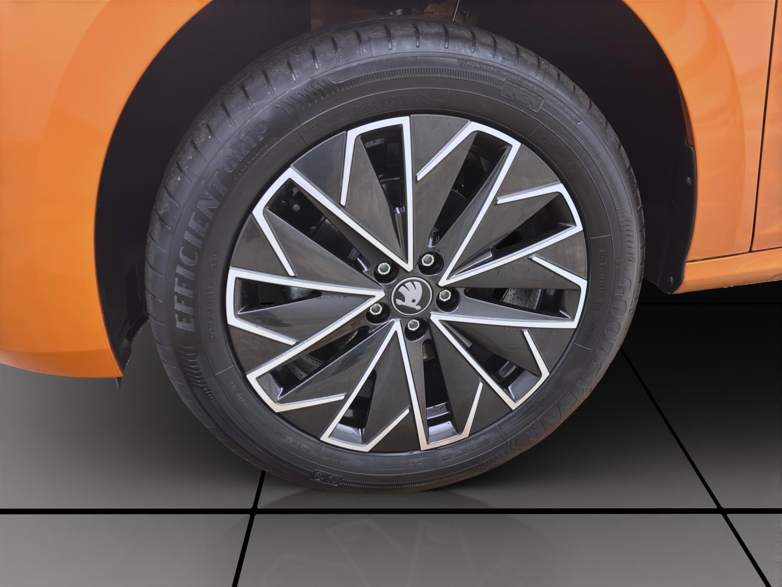 Bild 7: Skoda Kamiq TOUR KAM LED SMARTL 17 SHZ DIG-COCKPIT