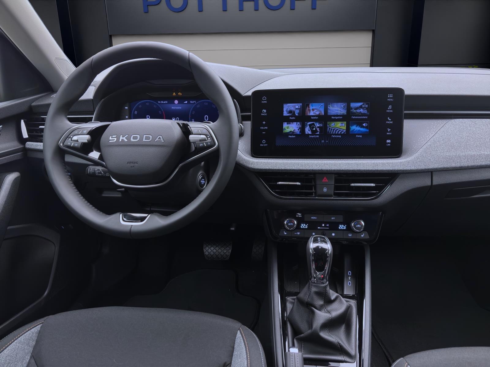 Skoda Kamiq TOUR DSG AHK KAM NAV SHZ ASSISTENZ+