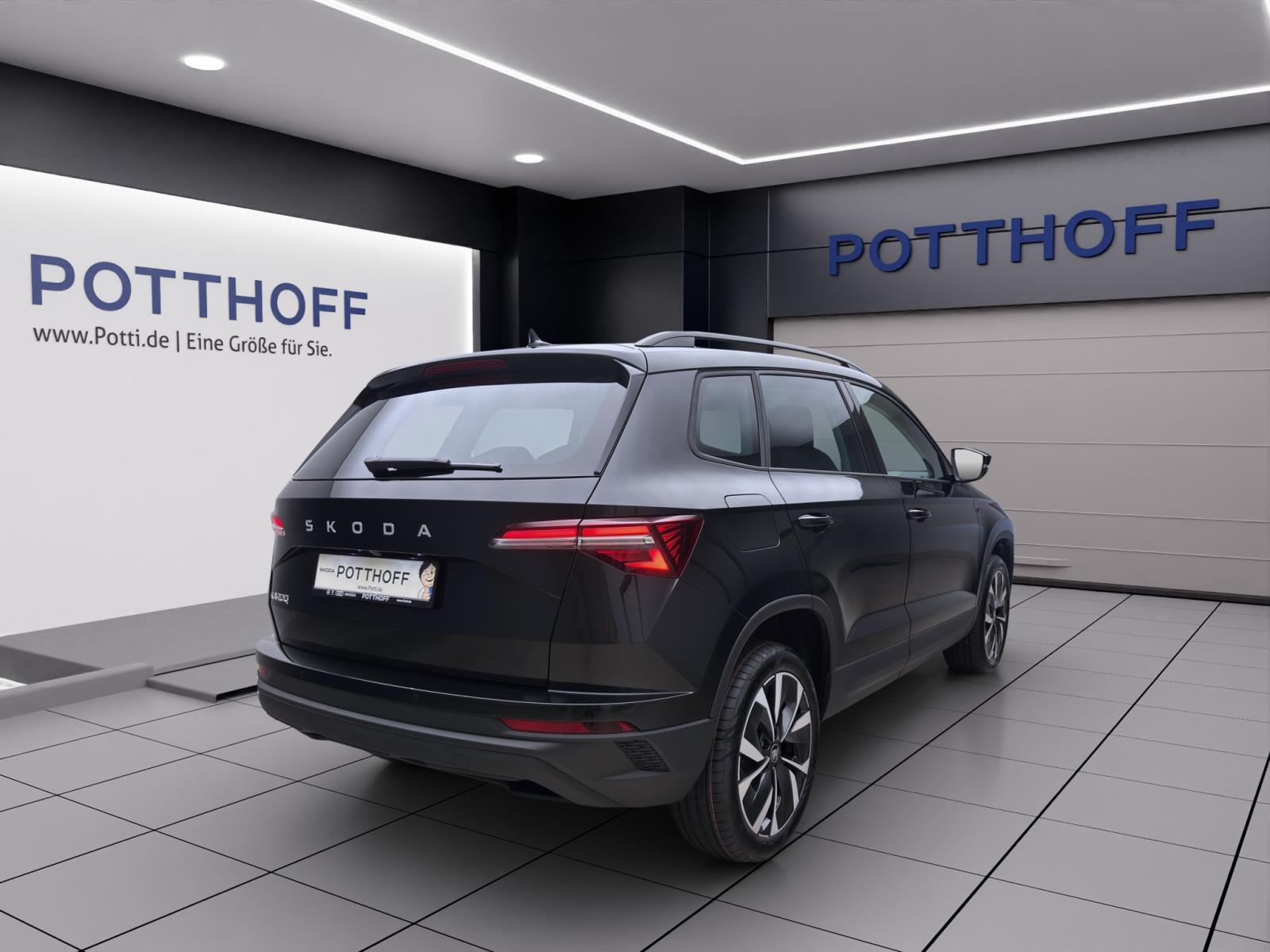 Bild 4: Skoda Karoq TOUR DSG AHK PANO NAV pACC 18 ASSISTENZ+