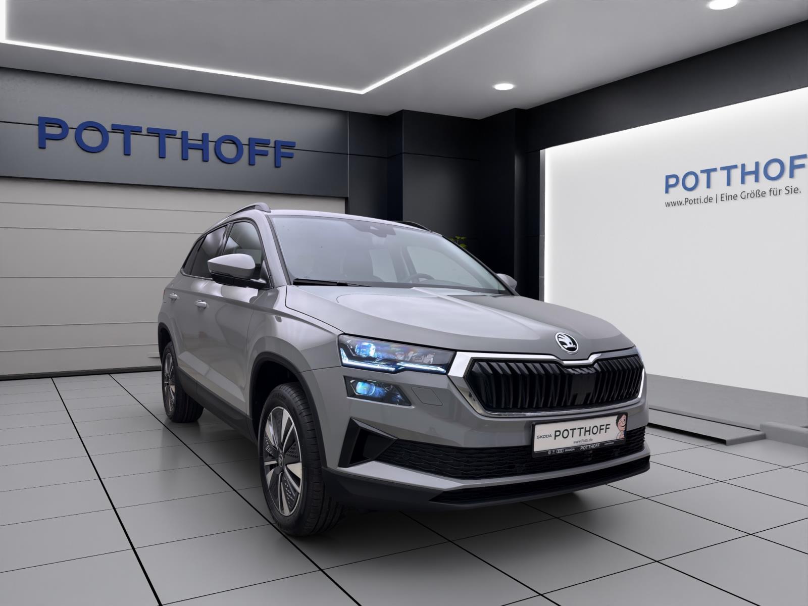 Skoda Karoq TOUR DSG AHK NAV KAM MATRIX ASSISTENZ+
