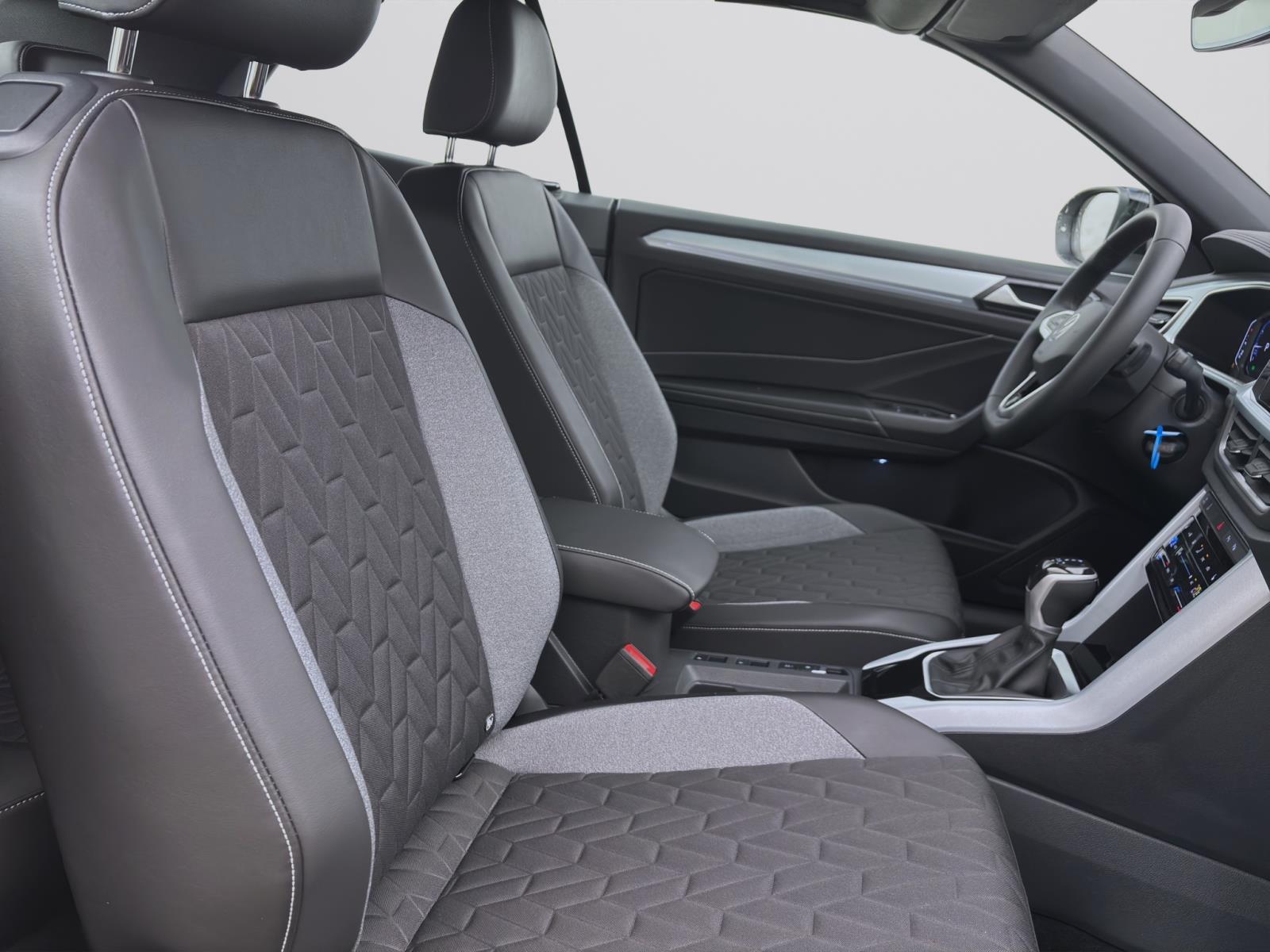 Volkswagen T-Roc Cabrio 1.5 TSI DSG GOAL LM18 PDC NAVI ACC