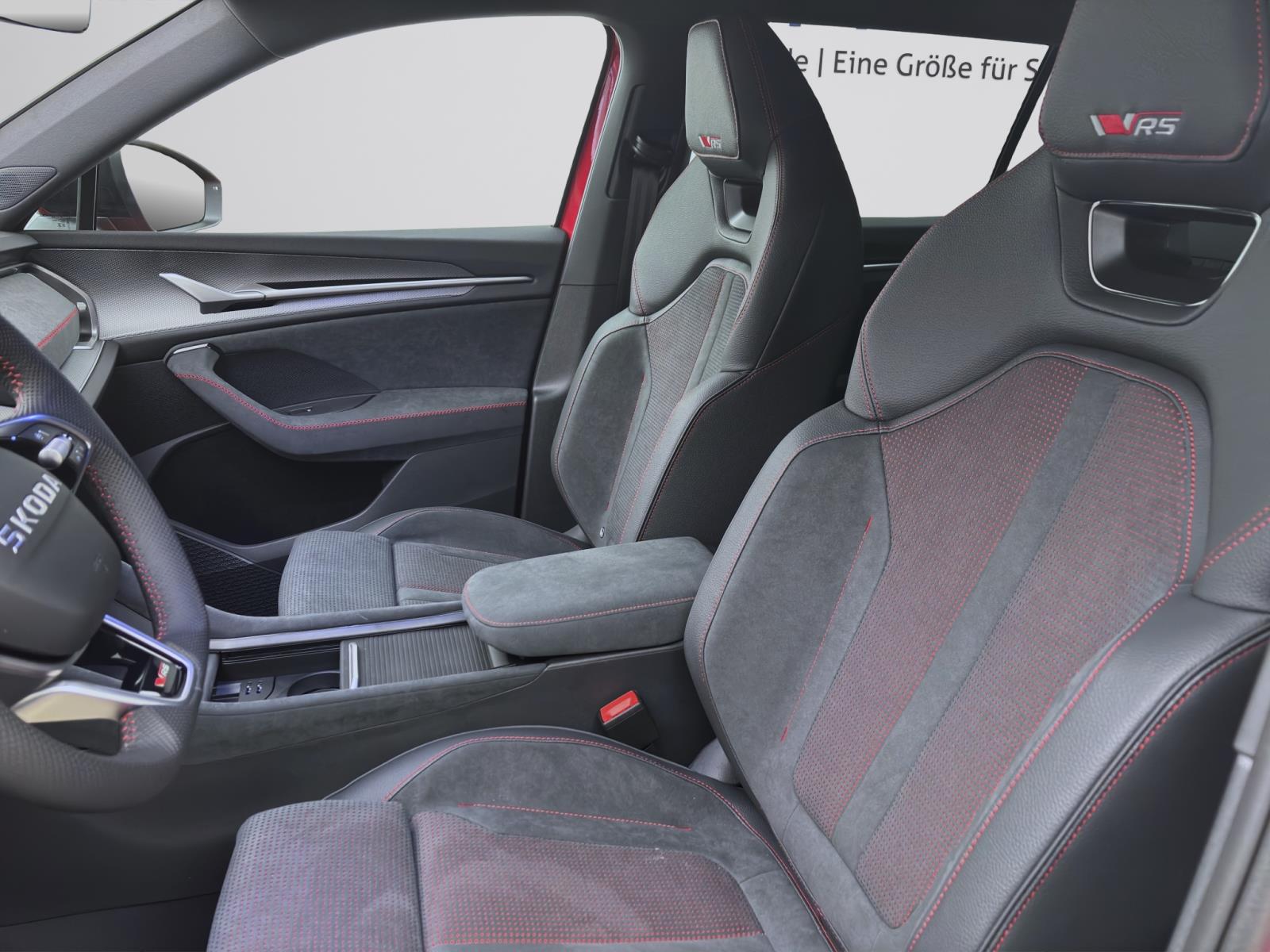 Bild 8: Skoda Kodiaq RS 4X4 AHK STANDH ASSISTENZ+ INFO+ 360° HEAD-UP