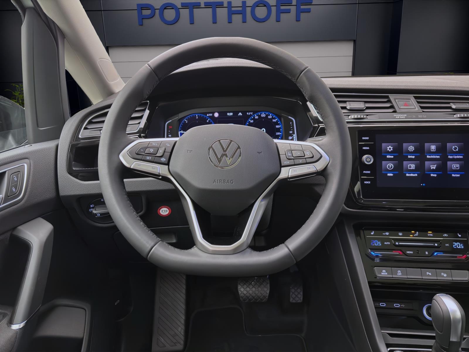 Volkswagen Touran Highline 2.0 TDI DSG