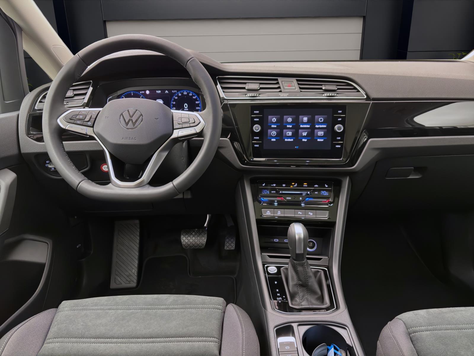 Volkswagen Touran Highline 2.0 TDI DSG