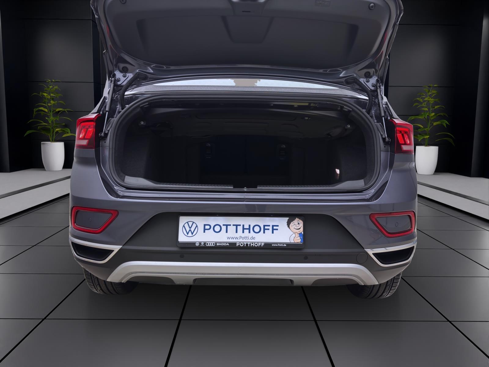 Volkswagen T-Roc Cabrio 1.5 TSI DSG GOAL LM18 PDC NAVI ACC
