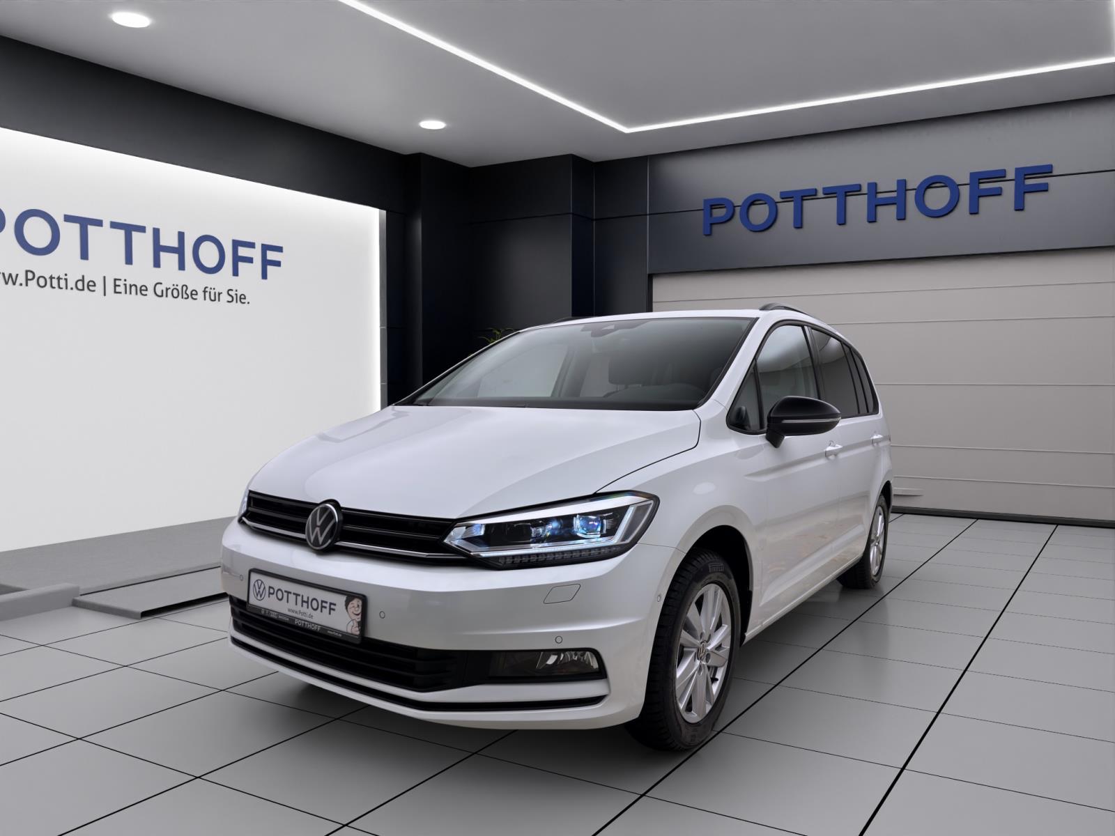 Volkswagen Touran 1.5 TSI DSG HIGHLINE STDHZG AHK PANO
