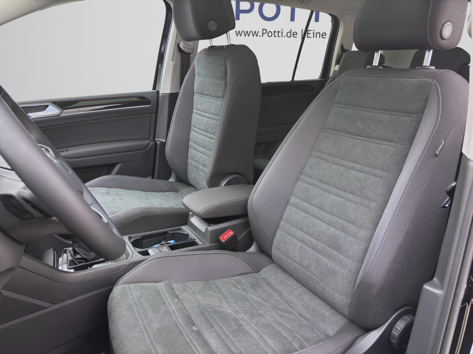 Volkswagen Touran 2.0 TDI DSG HIGHLINE STDHZG AHK PANO