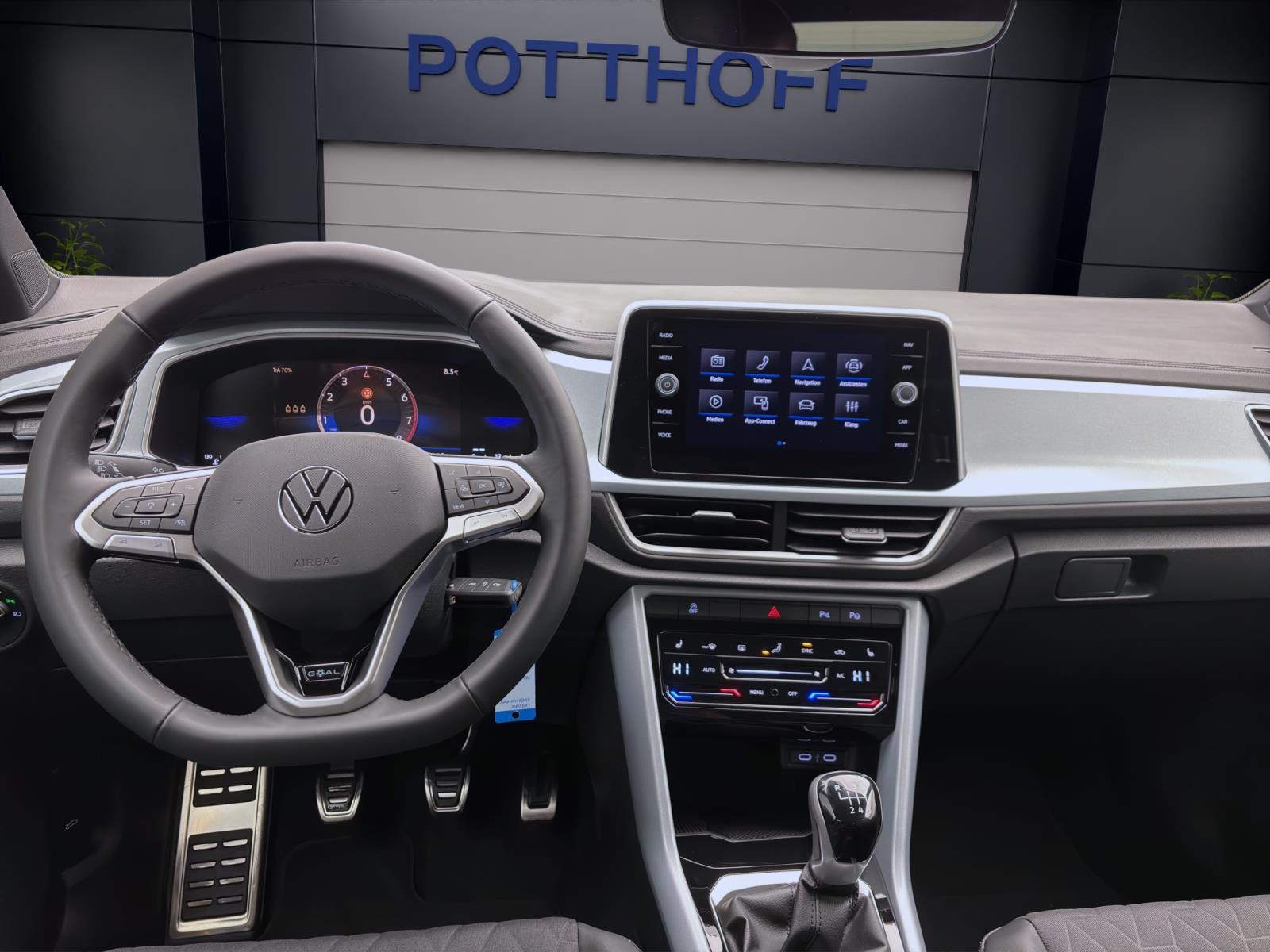 Volkswagen T-Roc 1.0 TSI GOAL PDC NAVI ACC KLIMA