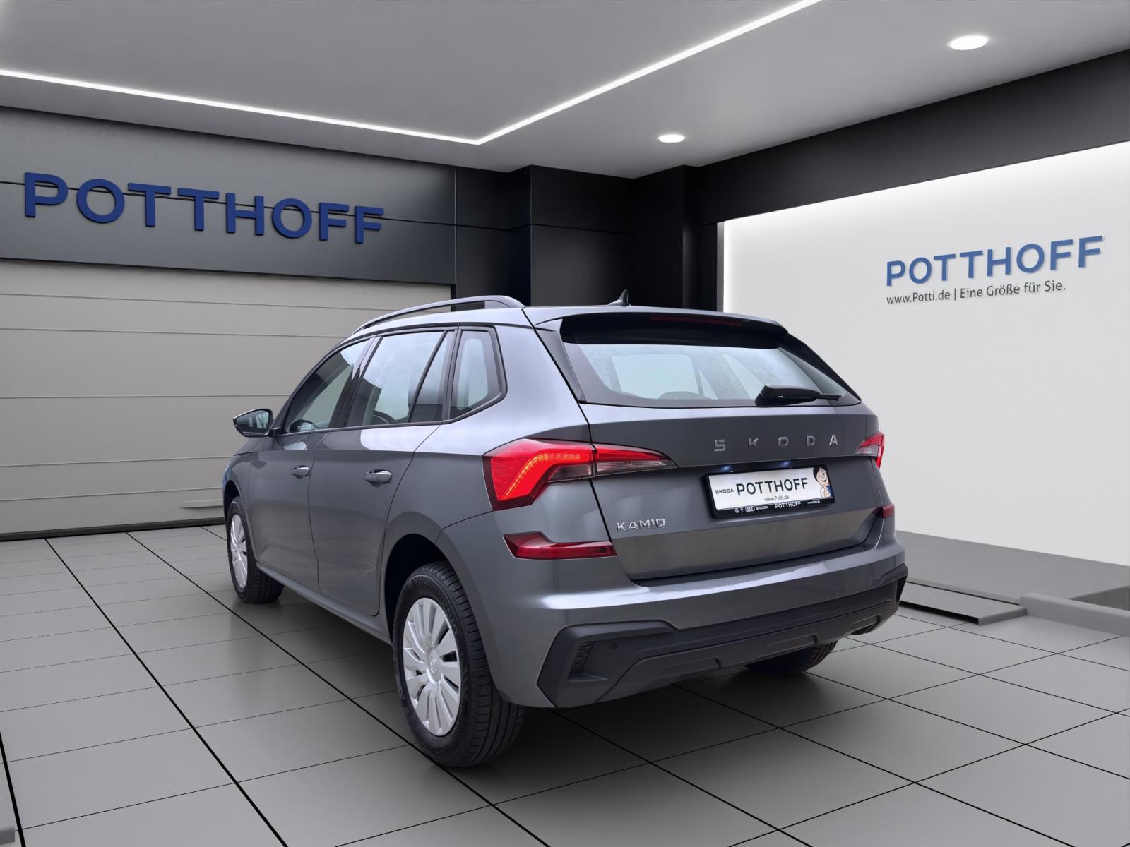Skoda Kamiq ESSENCE DSG PDC LED WINTER-P. SMARTLINK