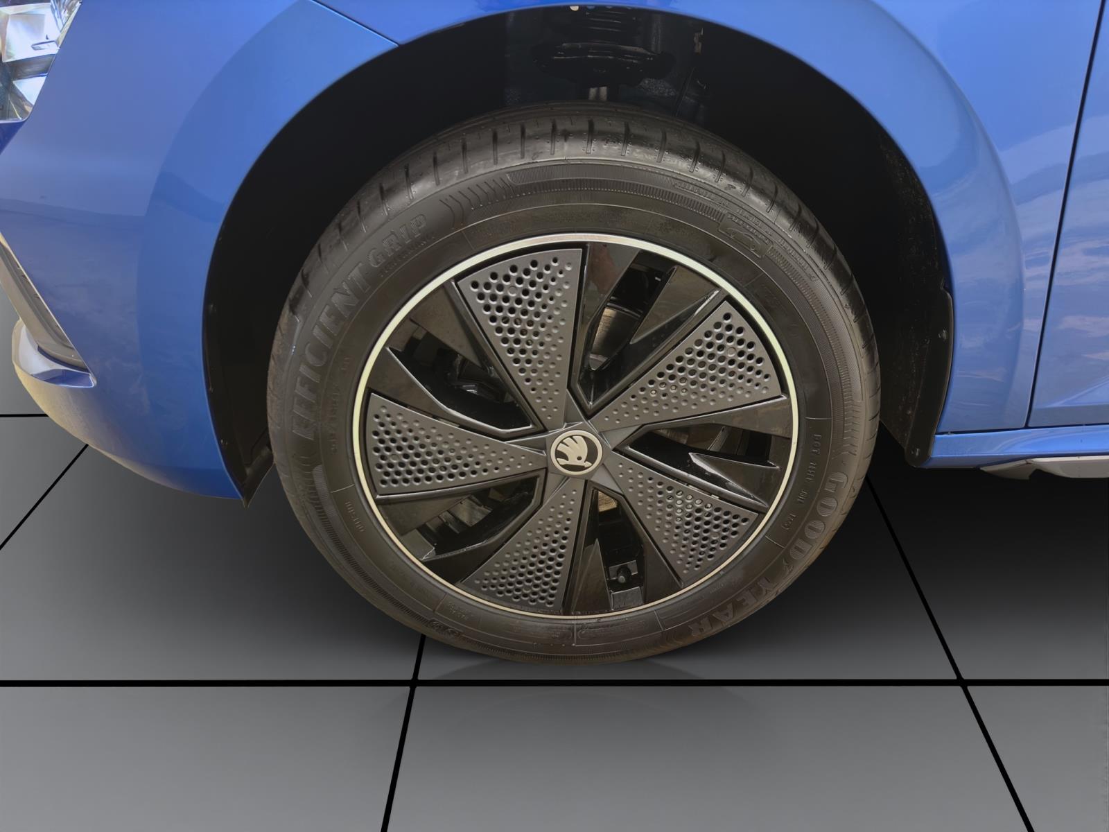 Skoda Kamiq MONTE CARLO WINTER+ PANO KAM SMARTL. KESSY 17