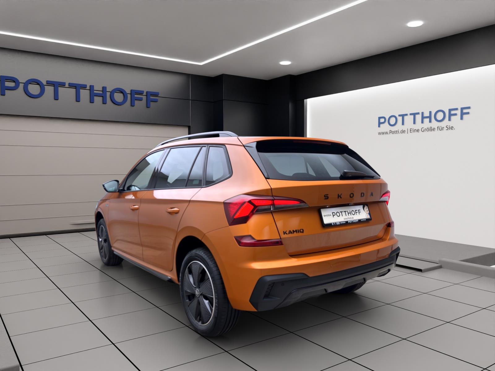 Skoda Kamiq MONTE CARLO PANO MATRIX KAM 17 WINTER+ SMARTL.