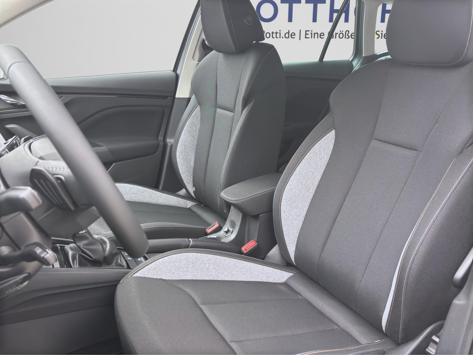 Skoda Kamiq TOUR DSG AHK NAV KAM MATRIX ASSISTENZ & KOMFORT+