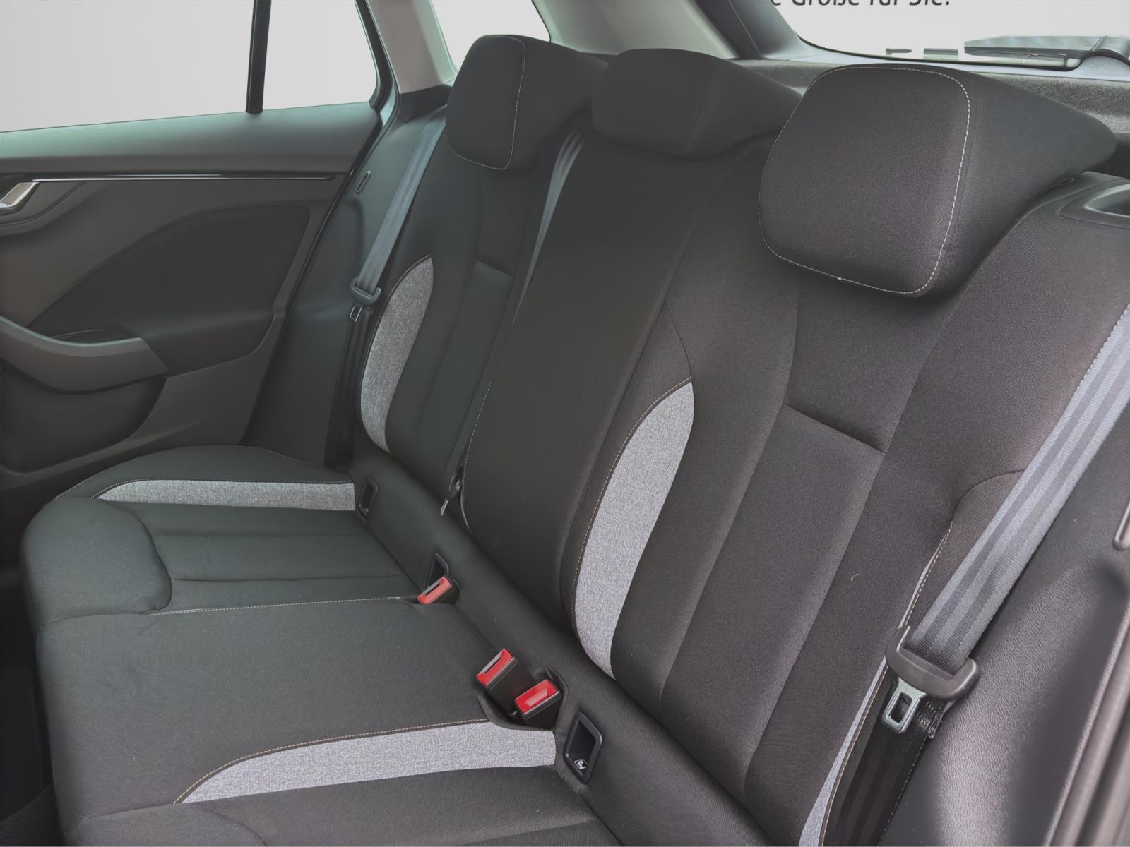 Skoda Kamiq TOUR DSG AHK NAV KAM MATRIX ASSISTENZ & KOMFORT+