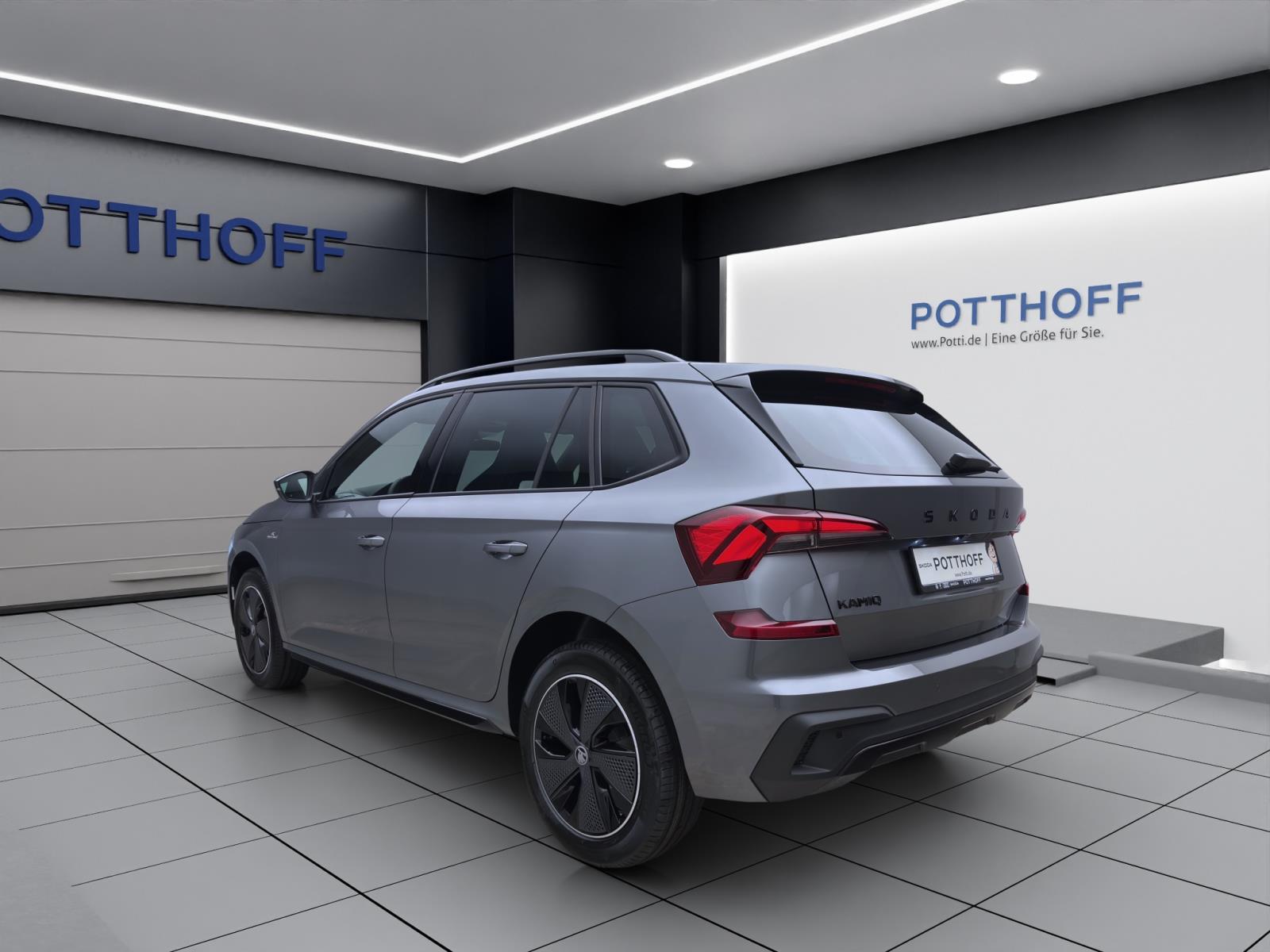 Skoda Kamiq MONTE CARLO DSG PANO MATRIX KAM 17 SMARTL.