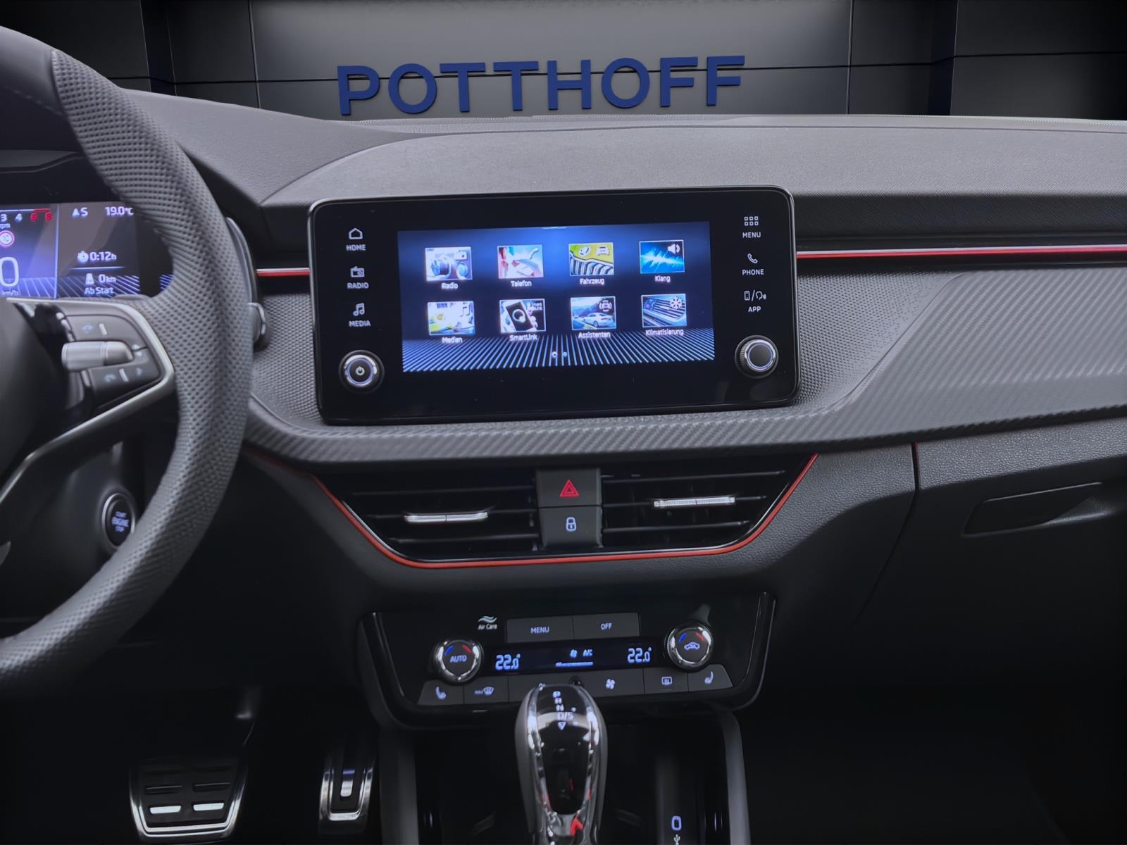 Skoda Kamiq MONTE CARLO DSG PANO MATRIX KAM 17 SMARTL.