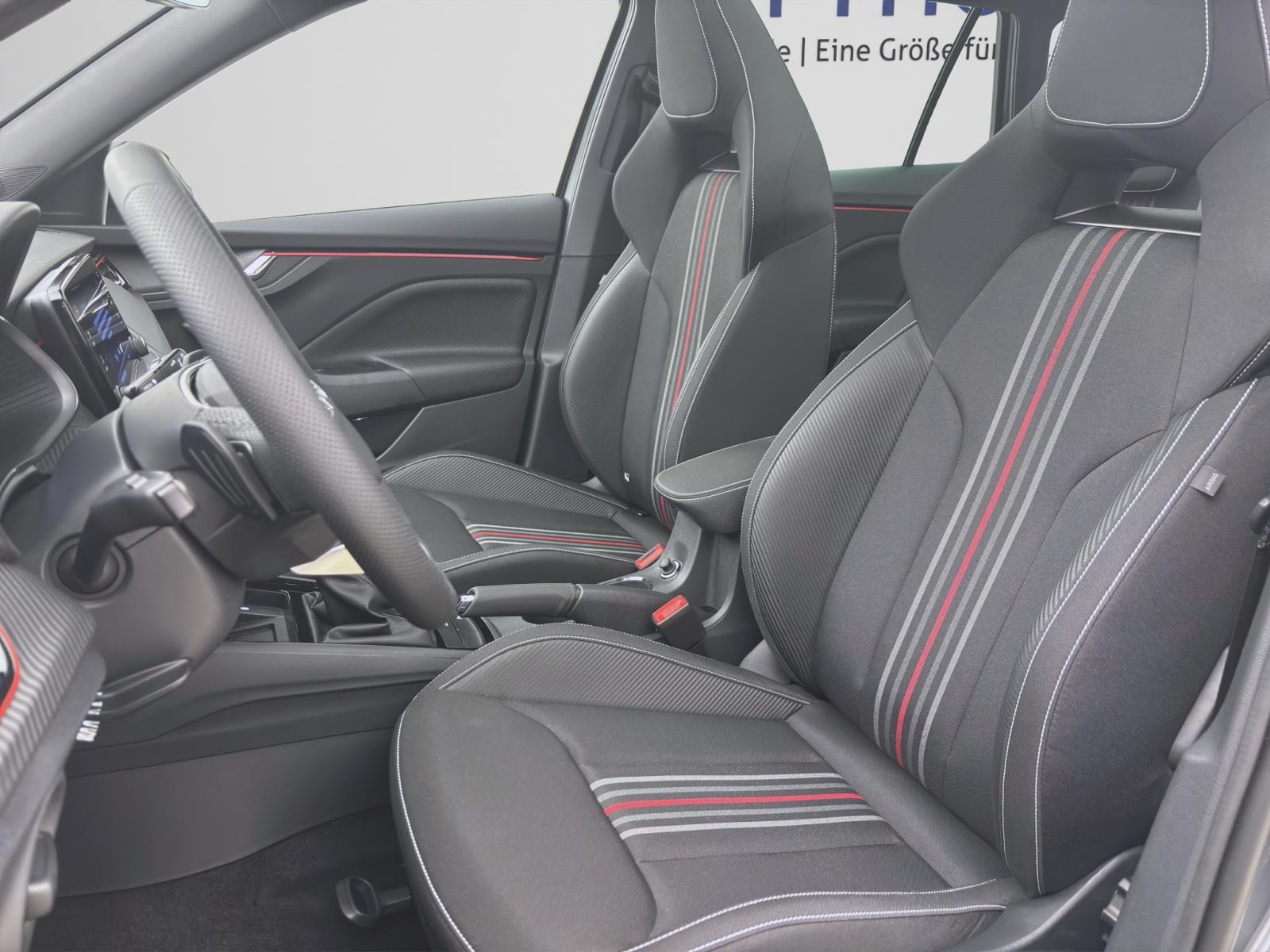 Skoda Kamiq MONTE CARLO DSG PANO MATRIX KAM 17 SMARTL.