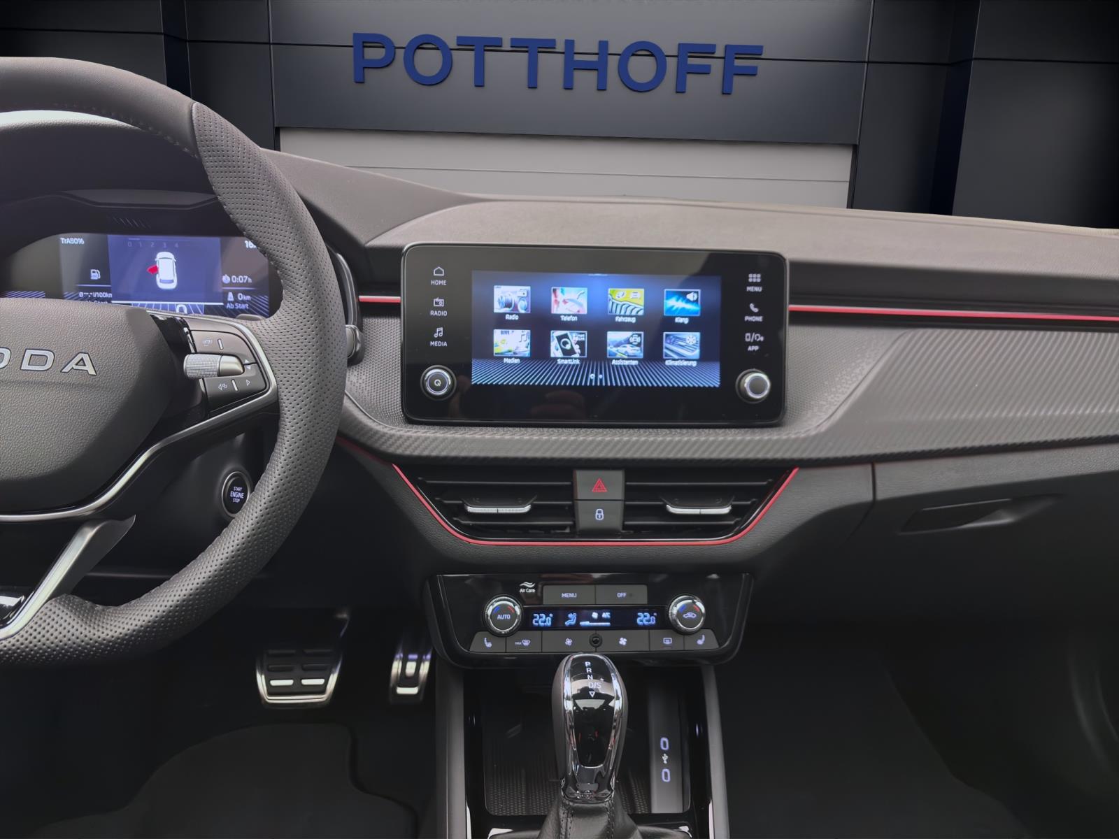 Skoda Kamiq MONTE CARLO DSG PANO MATRIX KAM 17 SMARTL.