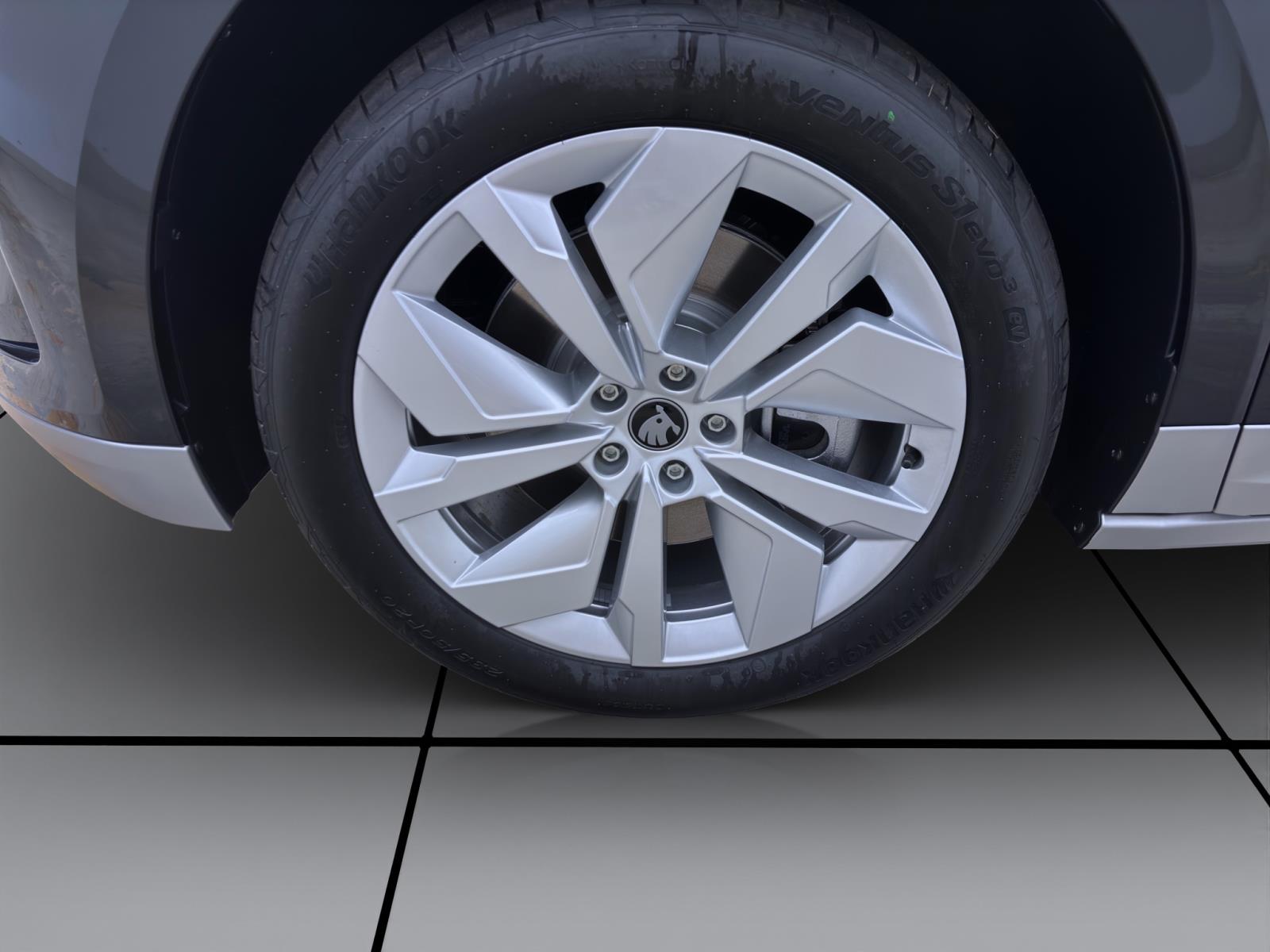 Skoda ENYAQ iV 85 CLEVER AHK 20 pACC NAV KAM WÄRMEP. WINTER-P.