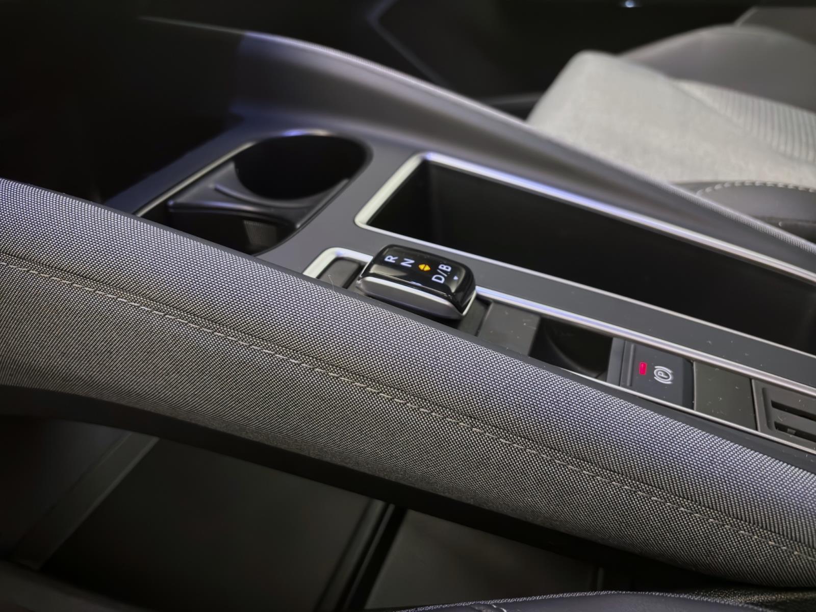 Skoda ENYAQ iV 85 CLEVER AHK 20 pACC NAV KAM WÄRMEP. WINTER-P.