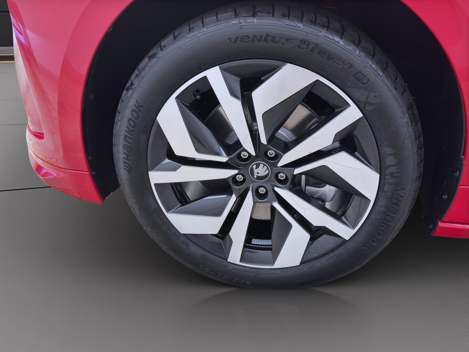 Skoda ENYAQ iV 85 SPORTLINE ADVANCED AHK HEAD-UP NAV 360° CANTON