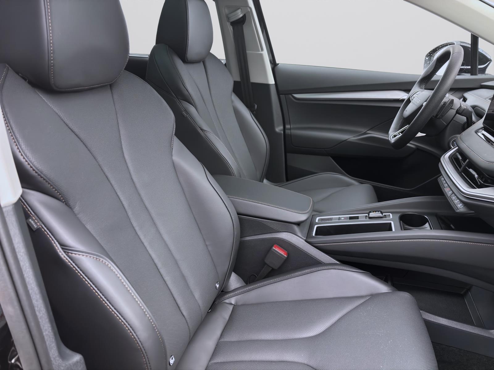 Skoda ENYAQ iV 85 NEUES MODELL MAXX AHK PANO 21 360° pACC CANTON