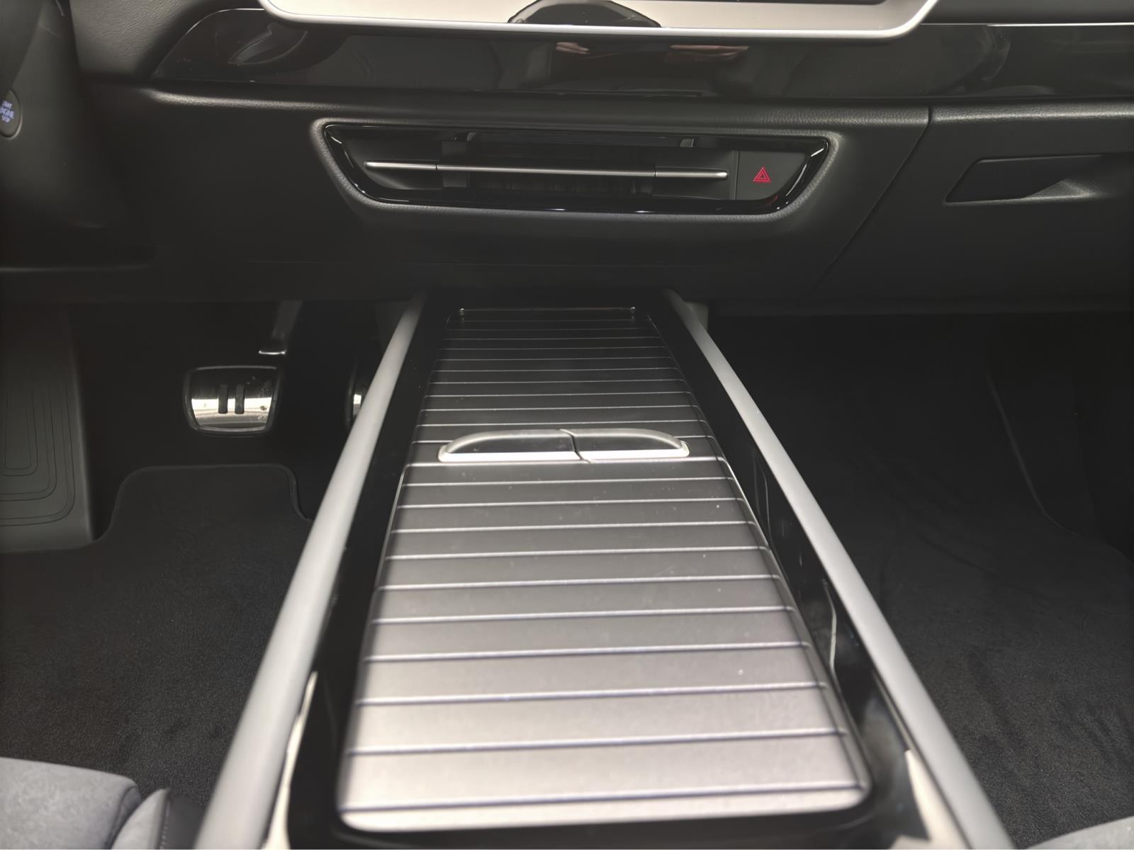 Volkswagen ID.7 PRO S LED NAVI HuD AHK LM19