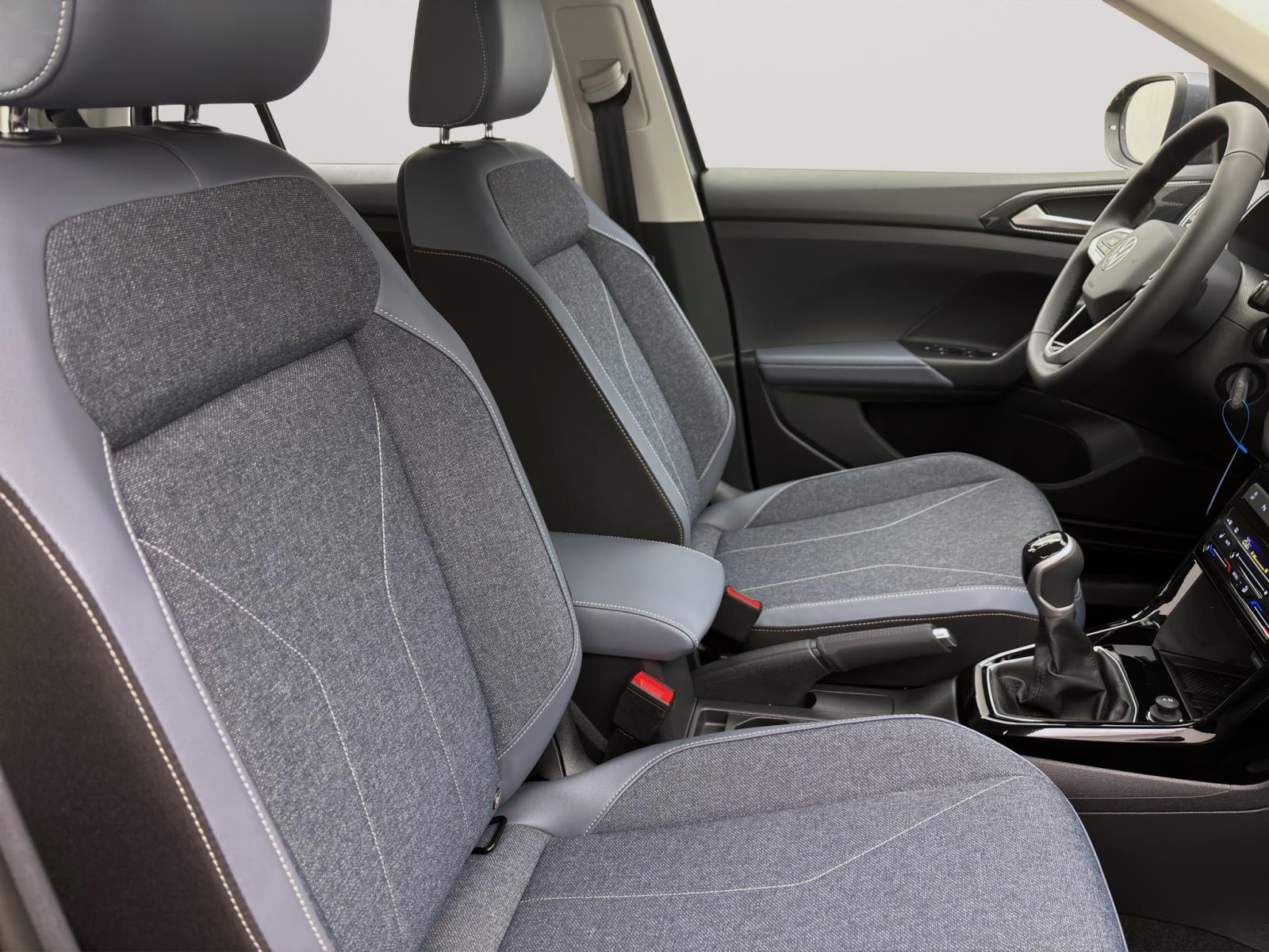 Volkswagen T-Cross 1.0 TSI STYLE MATRIX NAVI AHK LM17