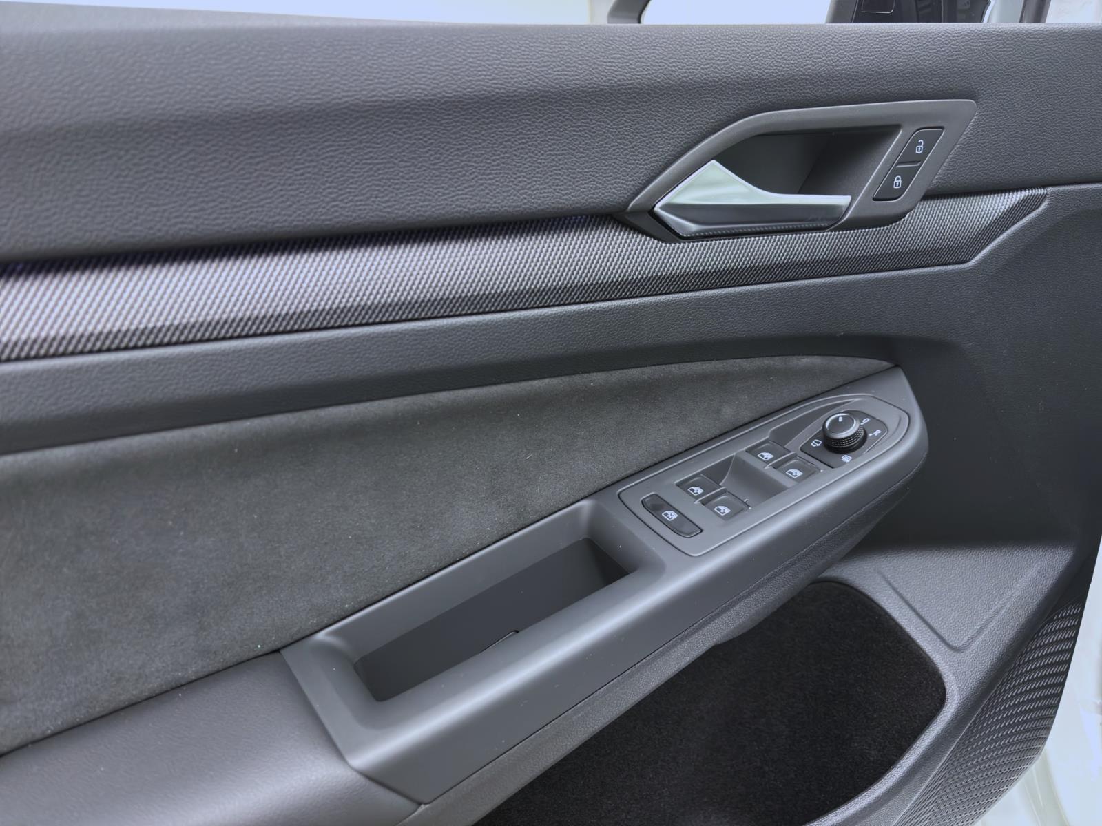 Bild 9: Volkswagen Golf GTI NAVI ACC KLIMA HuD LED+