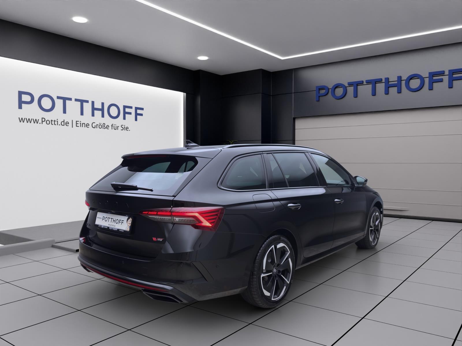 Skoda Octavia COMBI RS AHK PANO STANDH 360° DCC CANTON WINTER-P.