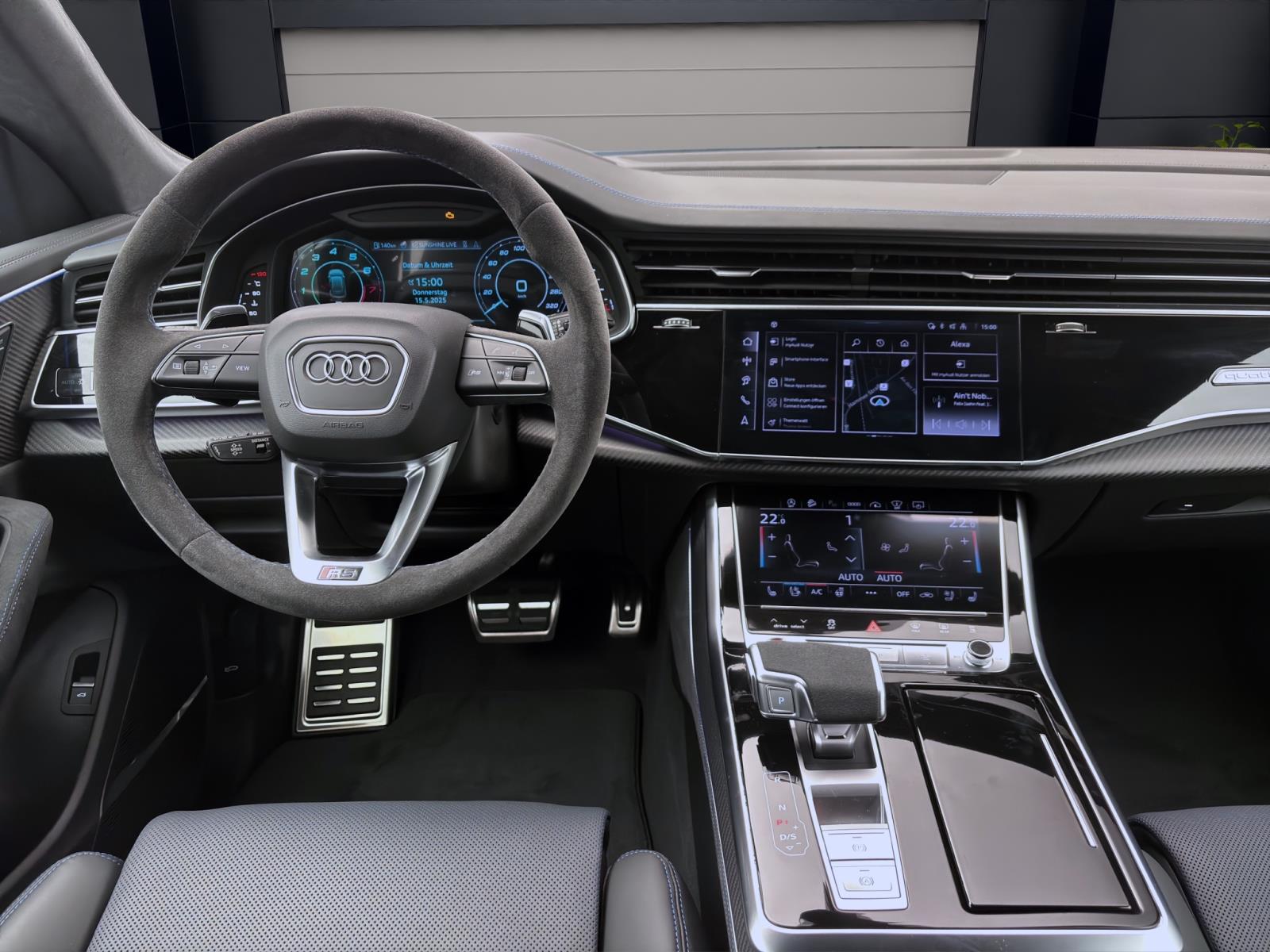 Audi RSQ8 SUV performance 471(640) kW(PS) tiptronic