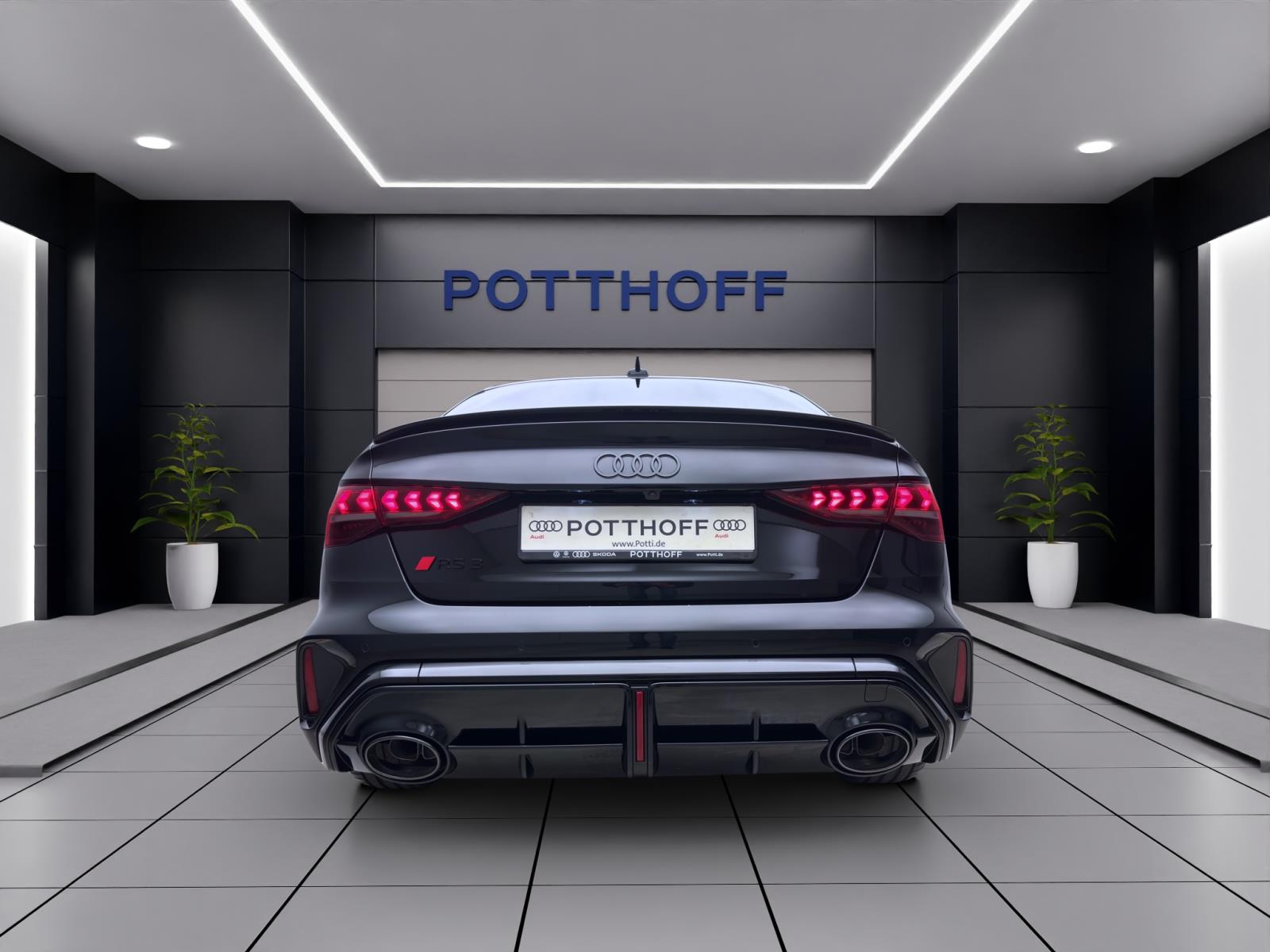 Audi RS3 Limousine 294(400) kW(PS) S tronic