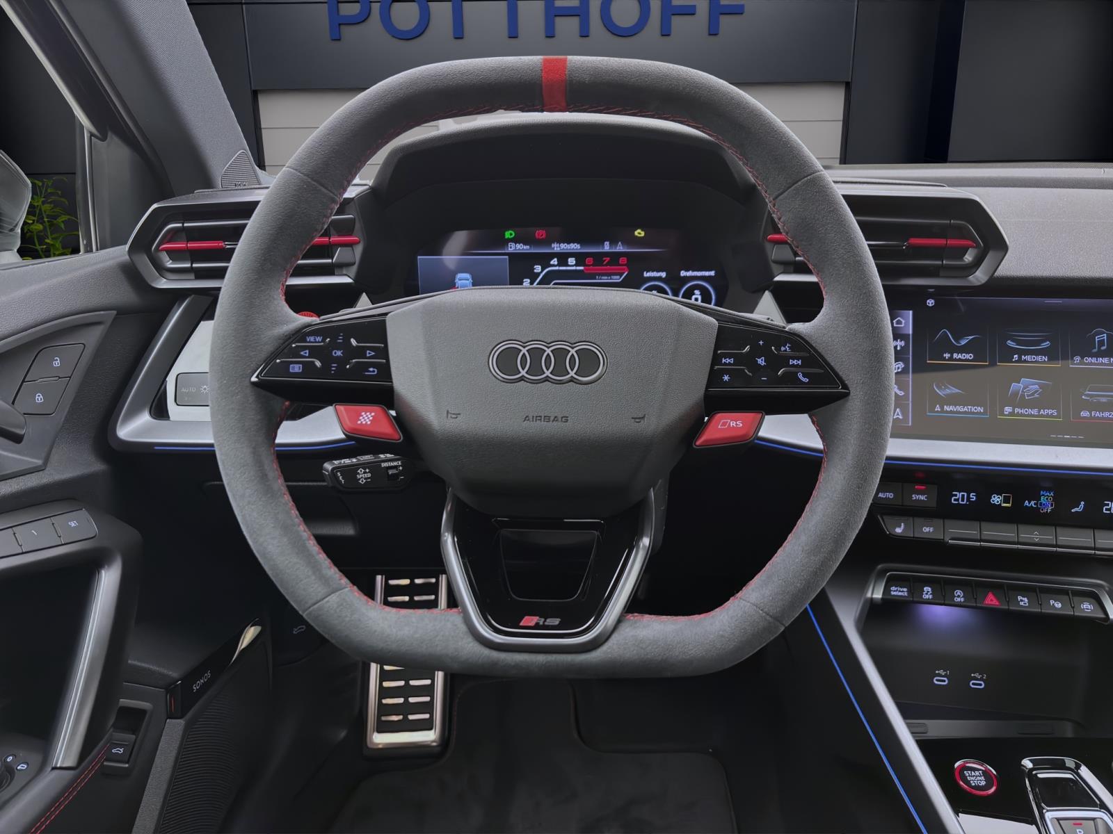 Audi RS3 Limousine 294(400) kW(PS) S tronic