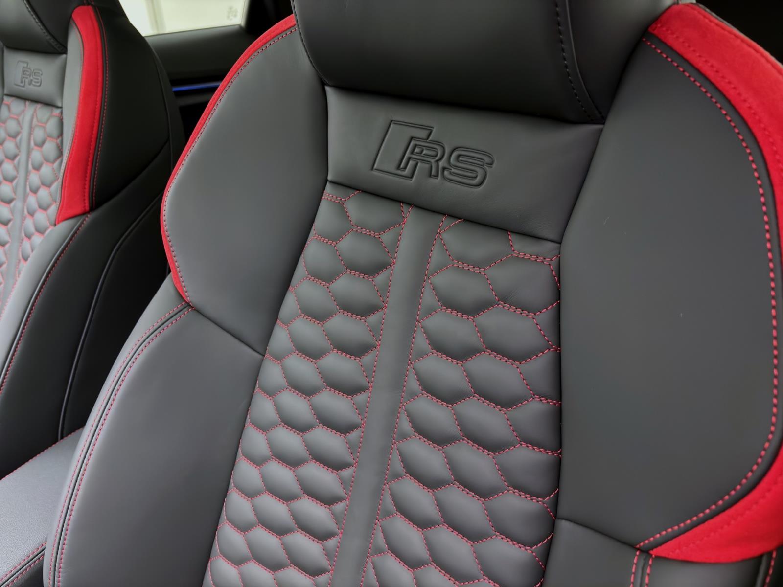 Audi RS3 Limousine 294(400) kW(PS) S tronic