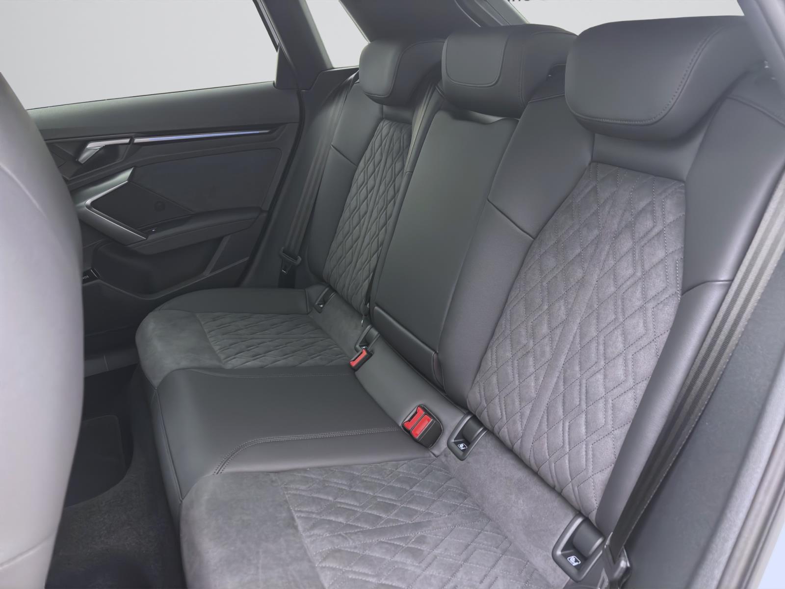 Audi RS3 Sportback 294(400) kW(PS) S tronic