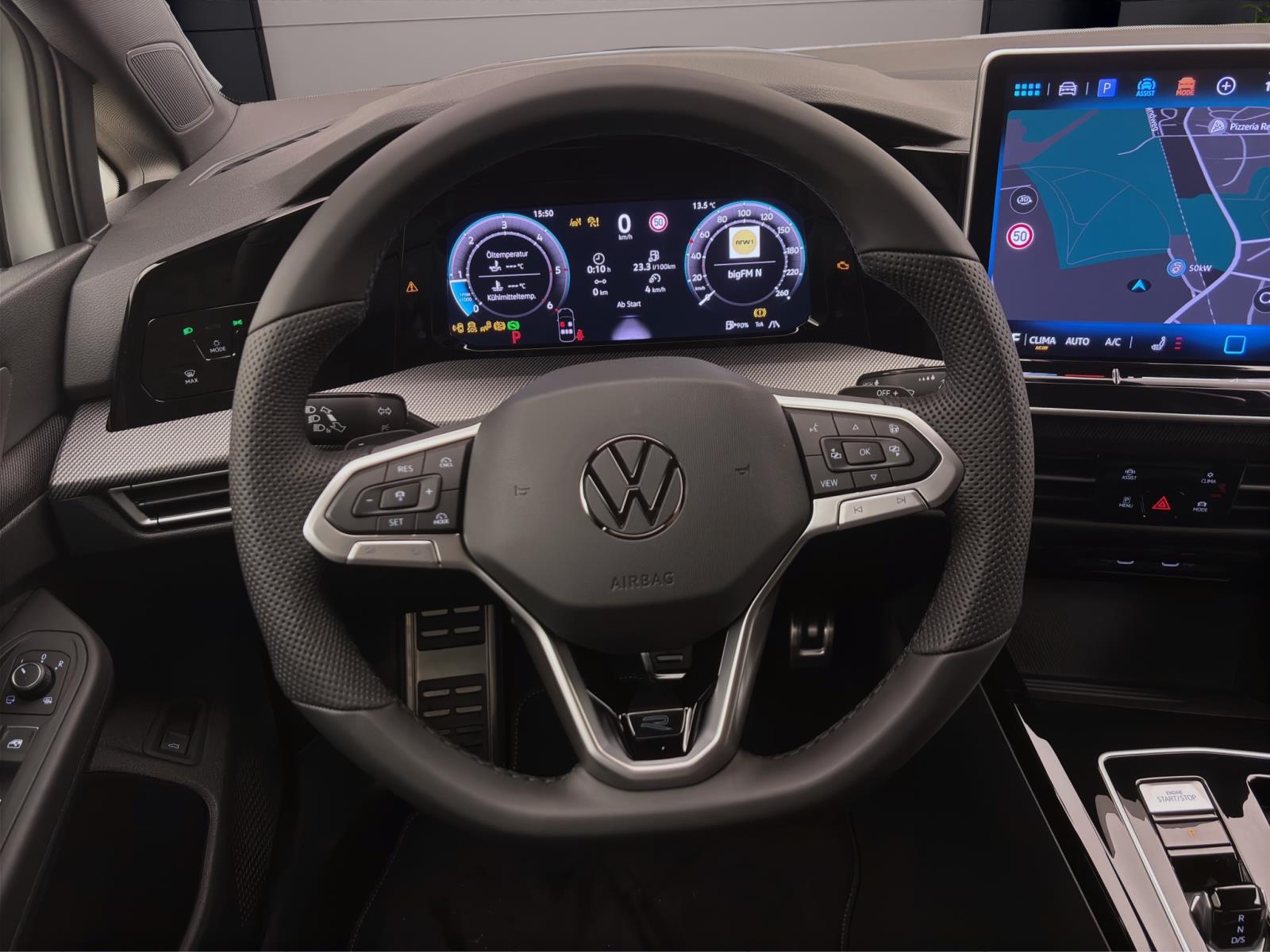 Bild 10: Volkswagen Golf Variant R-Line 2.0 TDI DSG