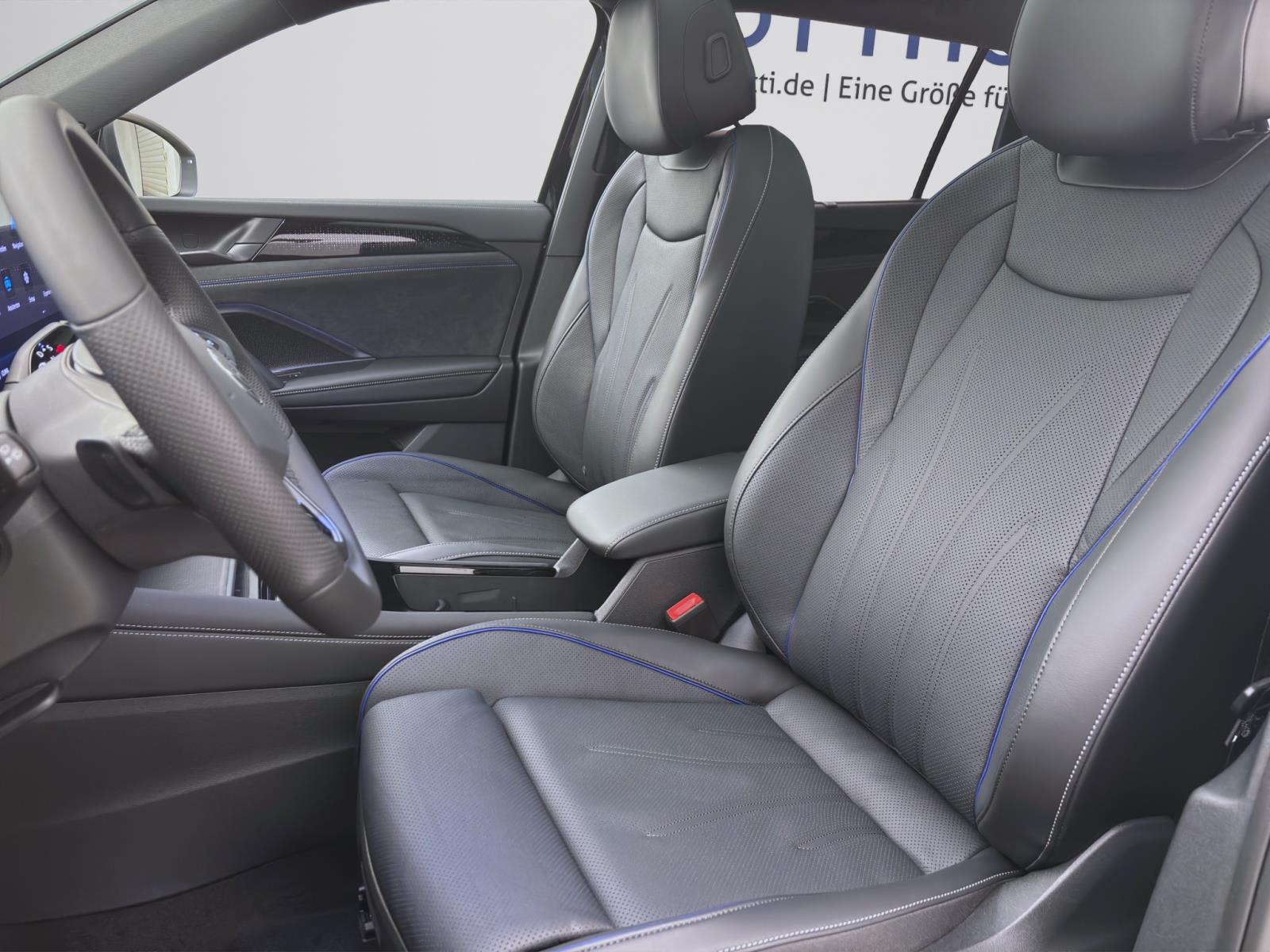 Volkswagen Tayron 2.0 TSI DSG 4M R-LINE NAVI STANDHZG MATRIX AHK