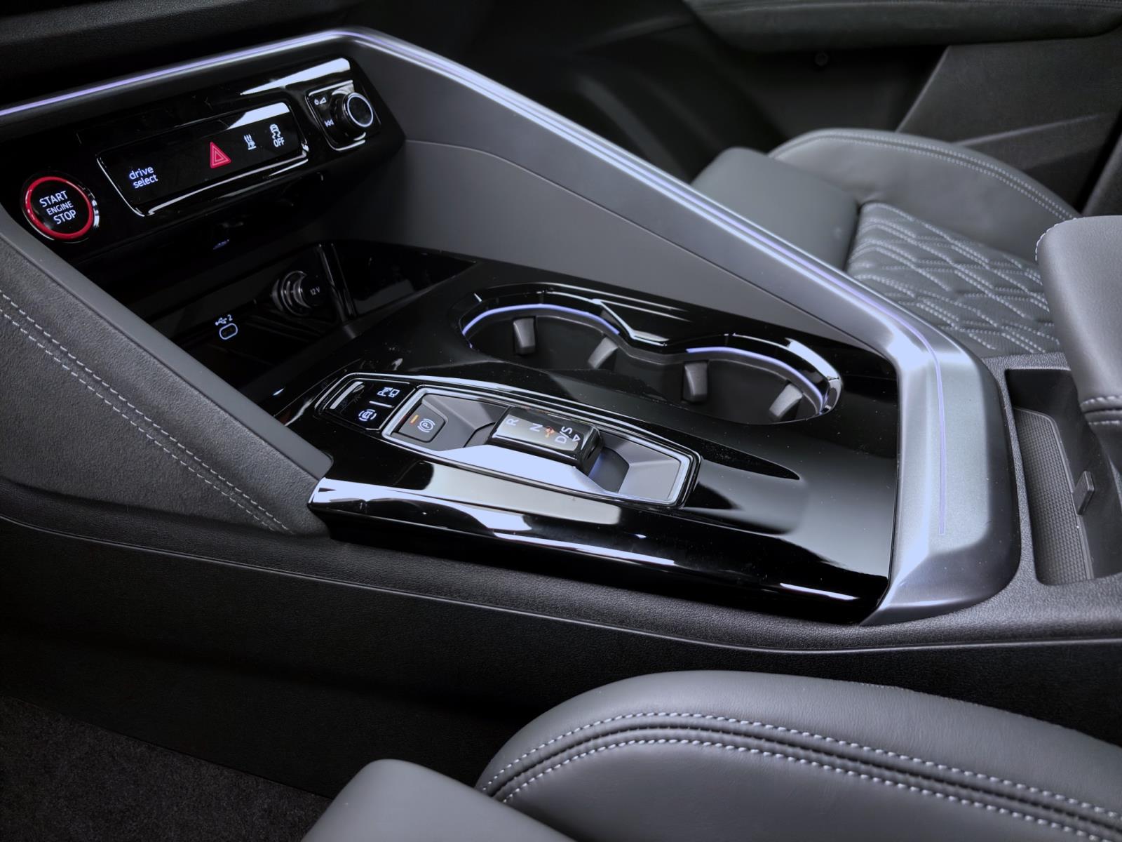 Bild 13: Audi SQ5 Sportback TFSI NAVI B&O HuD PANO AHK PDC