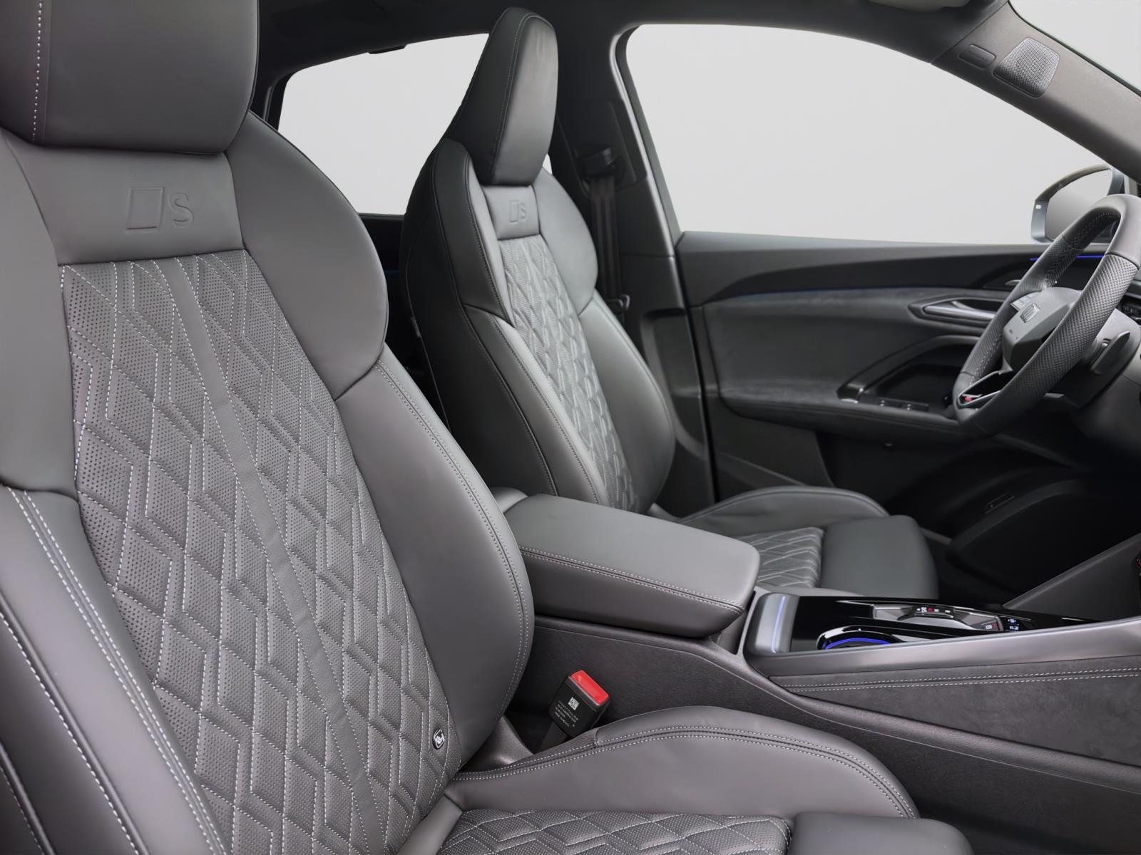 Bild 15: Audi SQ5 Sportback TFSI 270 kW S tronic NAVI B&O HuD AHK